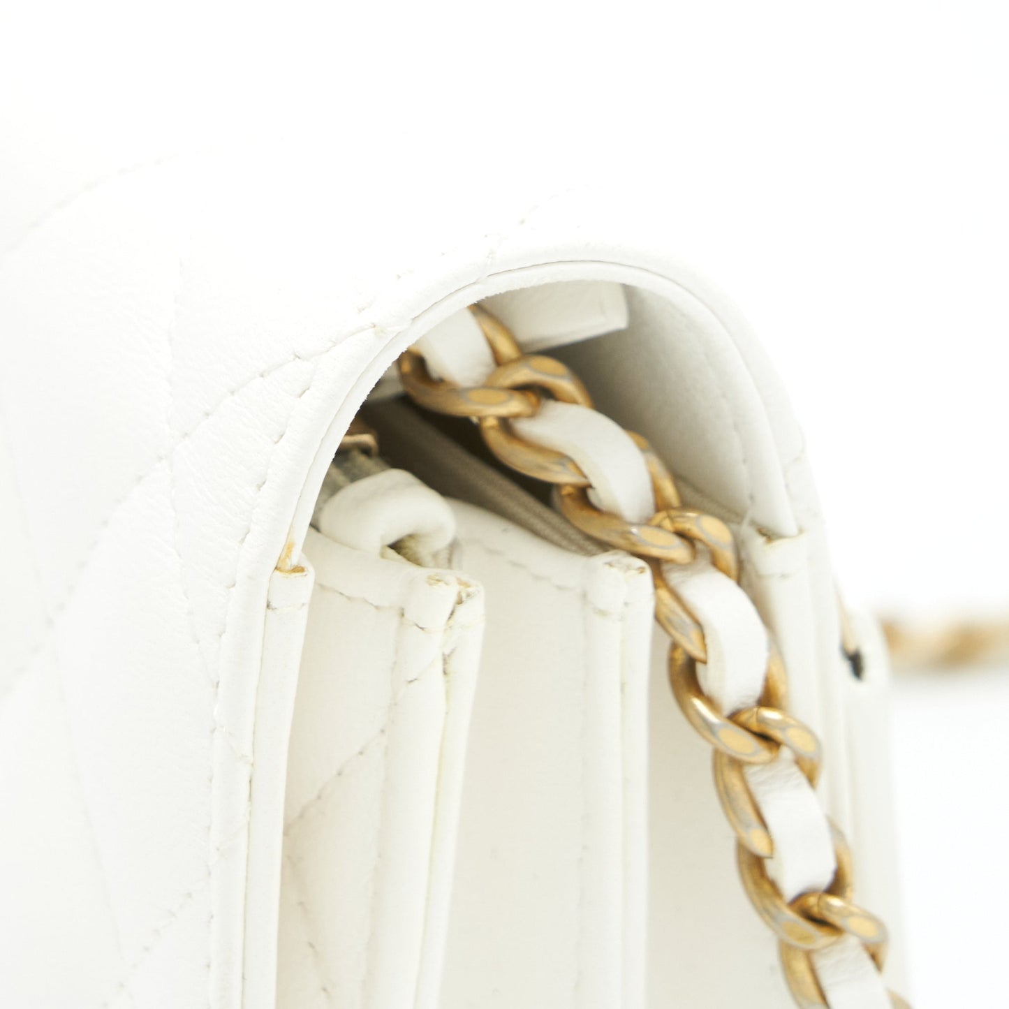 Chanel Small Wallet On Chain With Ribbon Chain Lambskin White
