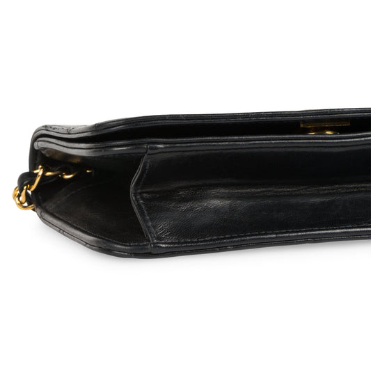 Chanel  Wallet On Chain