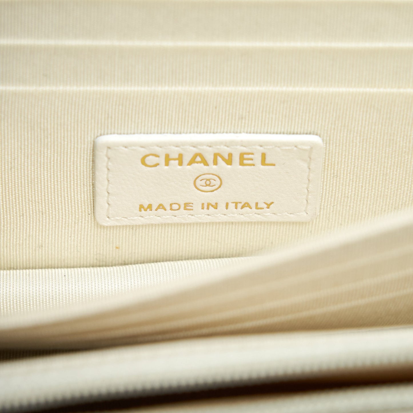 Chanel Small Wallet On Chain With Ribbon Chain Lambskin White