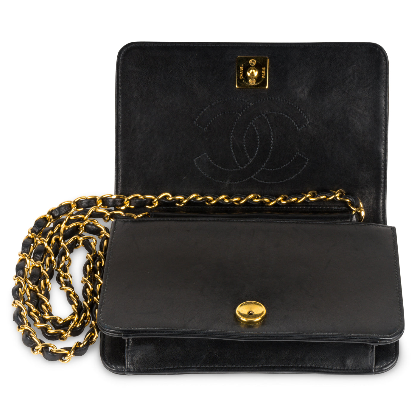 Chanel  Wallet On Chain