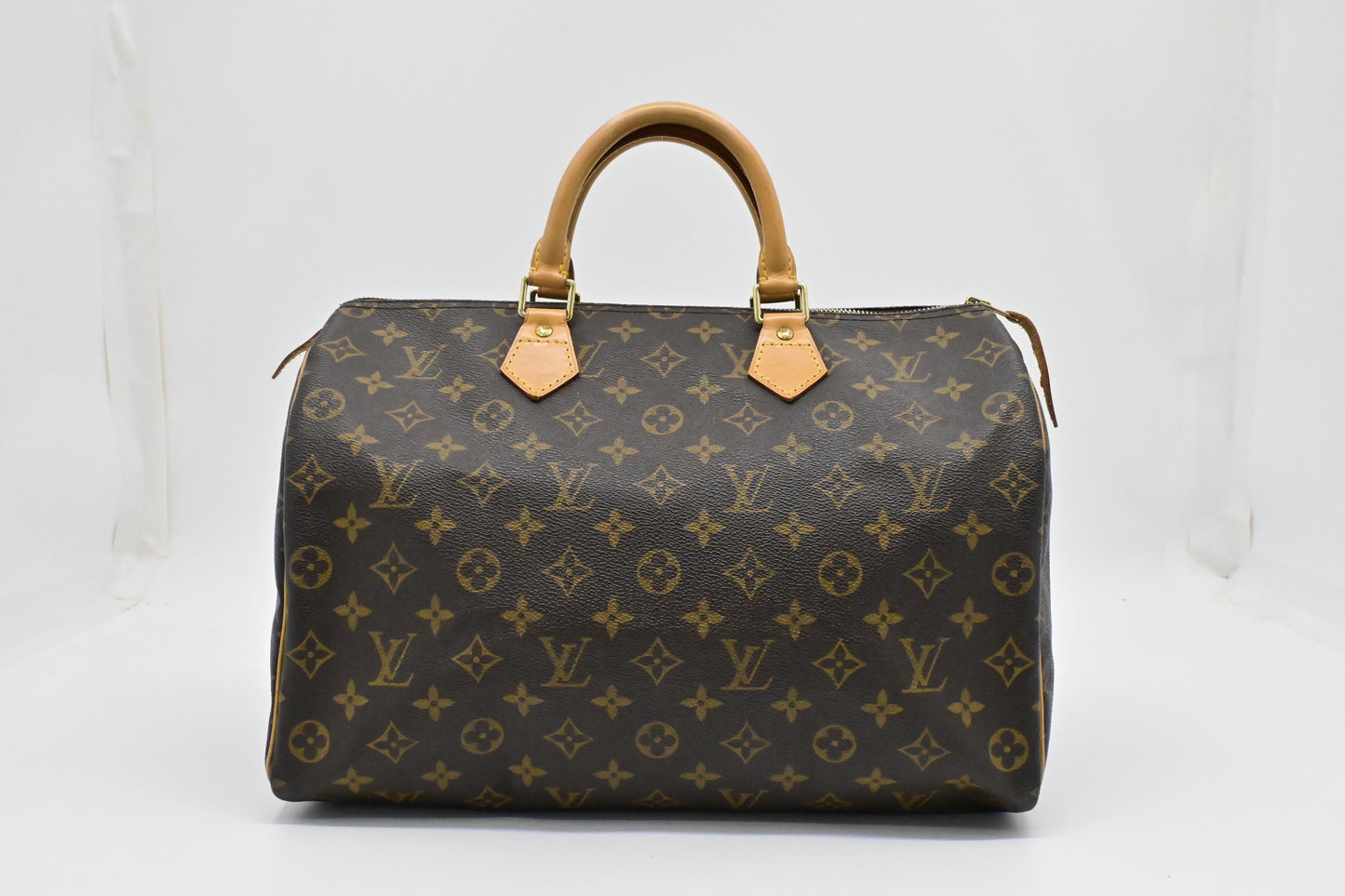 Louis Vuitton Speedy 35 in Monogram Canvas