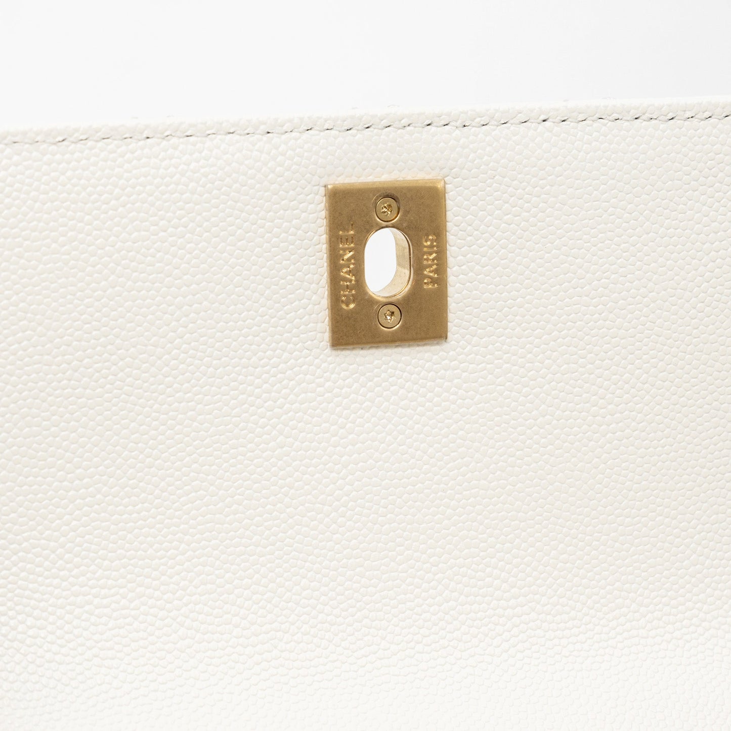 Chanel 23P detailed top handle Small coco handle caviar white  (microchip )