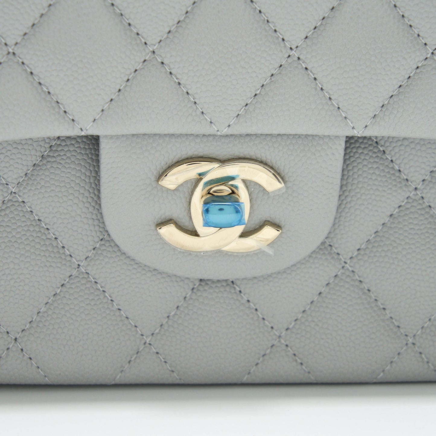Chanel 21A Small Classic Double Flap Bag Caviar NC634 Light Grey L