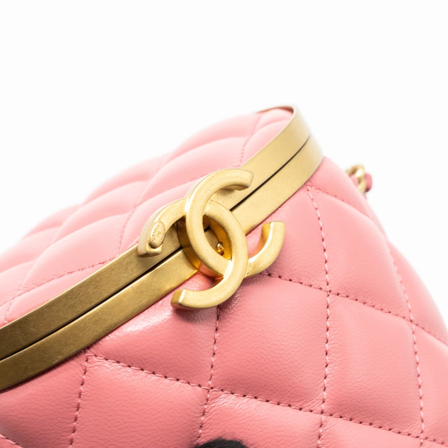 Chanel Round Vanity Case With Chain Lambskin Pink (Microchip)