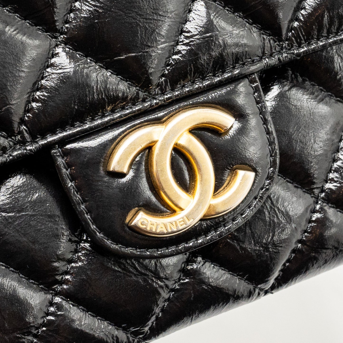 Chanel Hobo Bag shiny calfskin Black  (microchip)