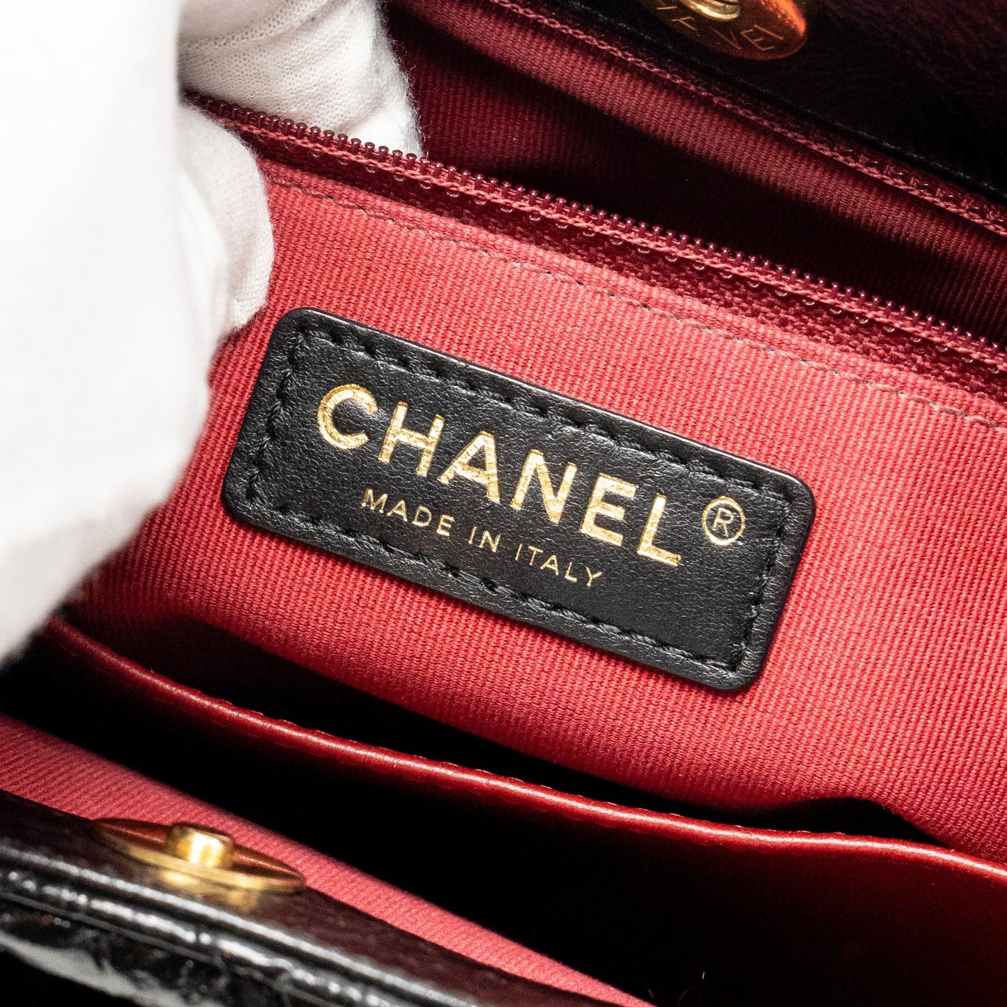 Chanel Hobo Bag shiny calfskin Black  (microchip)