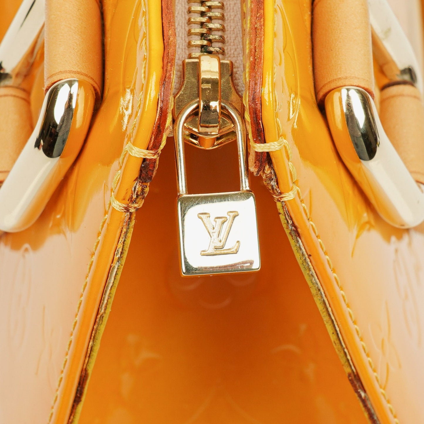 Louis Vuitton Vernis Forsyth Handbag