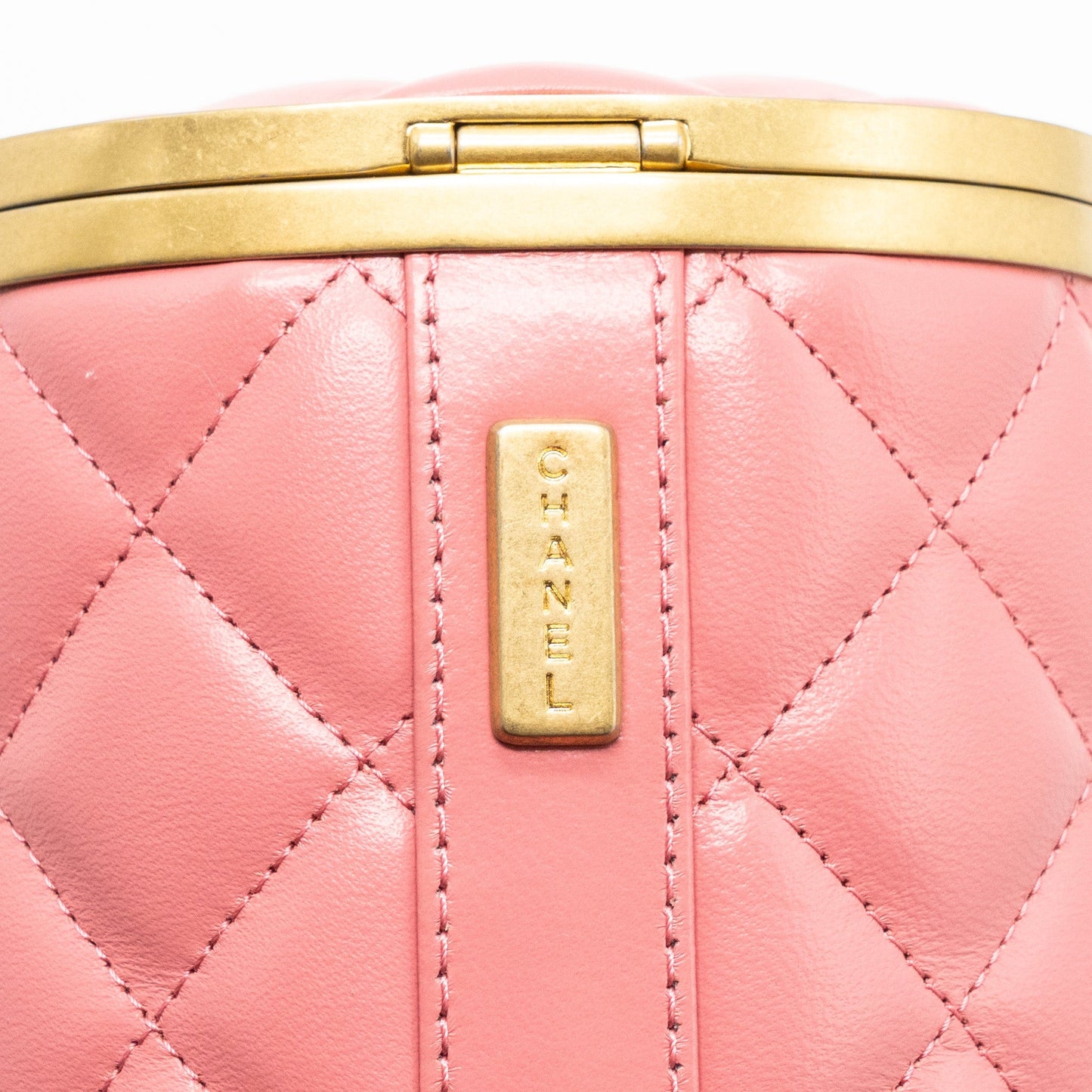 Chanel Round Vanity Case With Chain Lambskin Pink (Microchip)