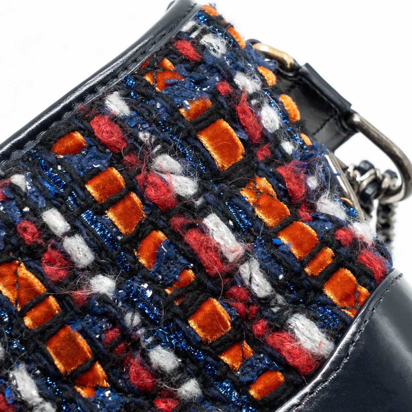 Chanel Small Gabrielle Hobo Bag Tweed/Calfskin Multicolour / Multicolour Hardware