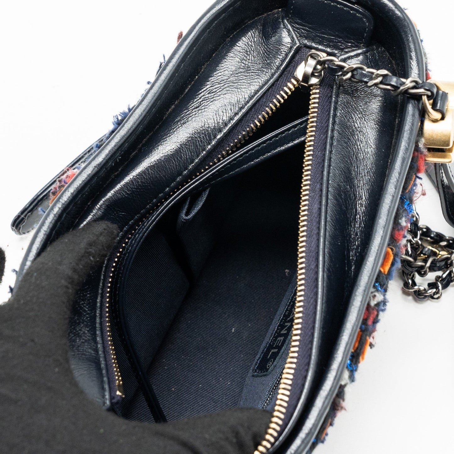 Chanel Small Gabrielle Hobo Bag Tweed/Calfskin Multicolour / Multicolour Hardware