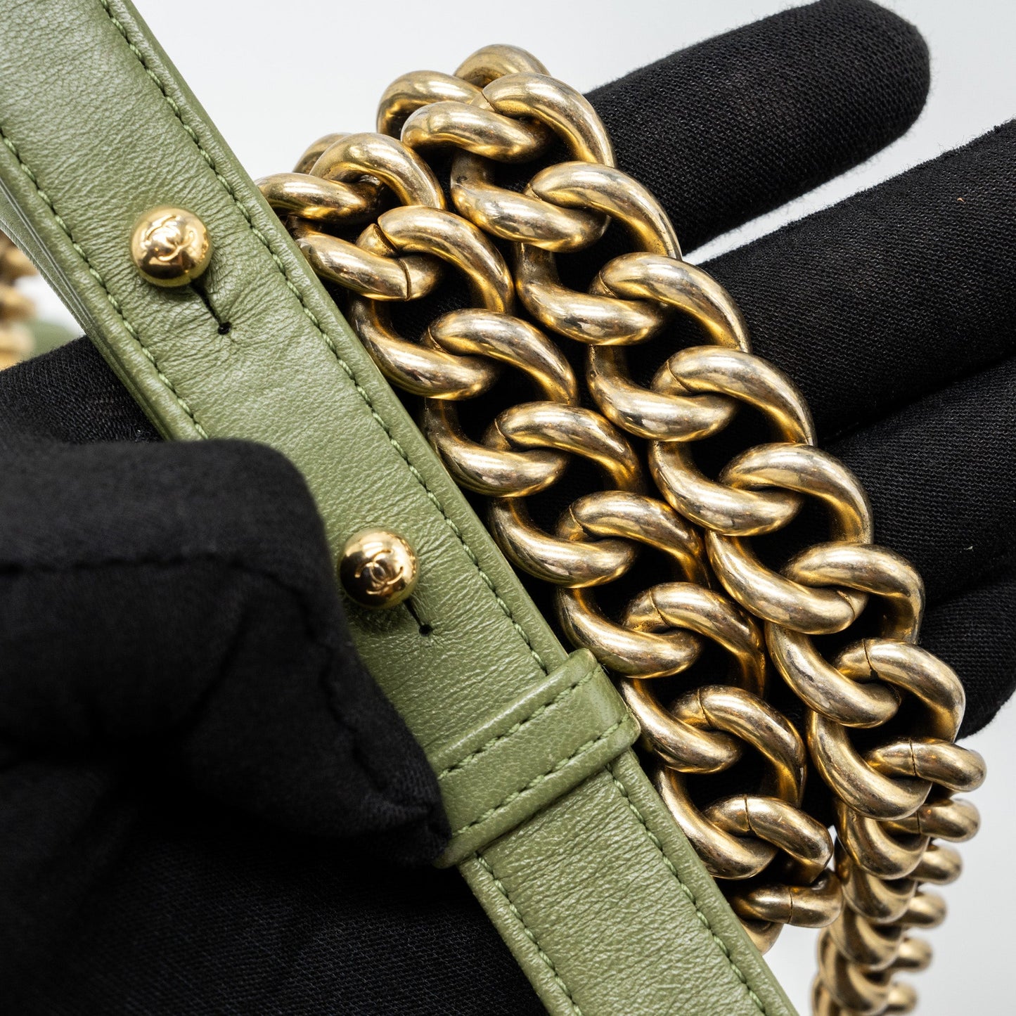 Chanel Medium boy bag lambskin green
