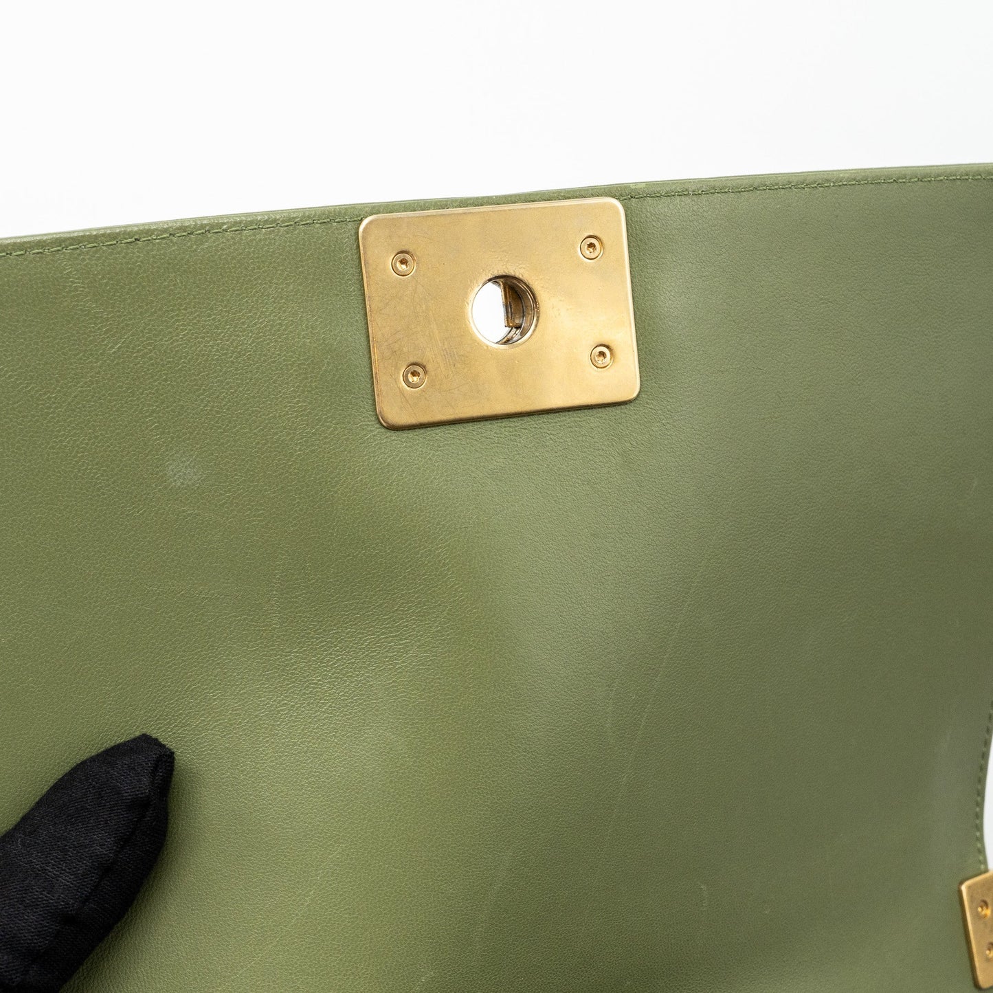 Chanel Medium boy bag lambskin green