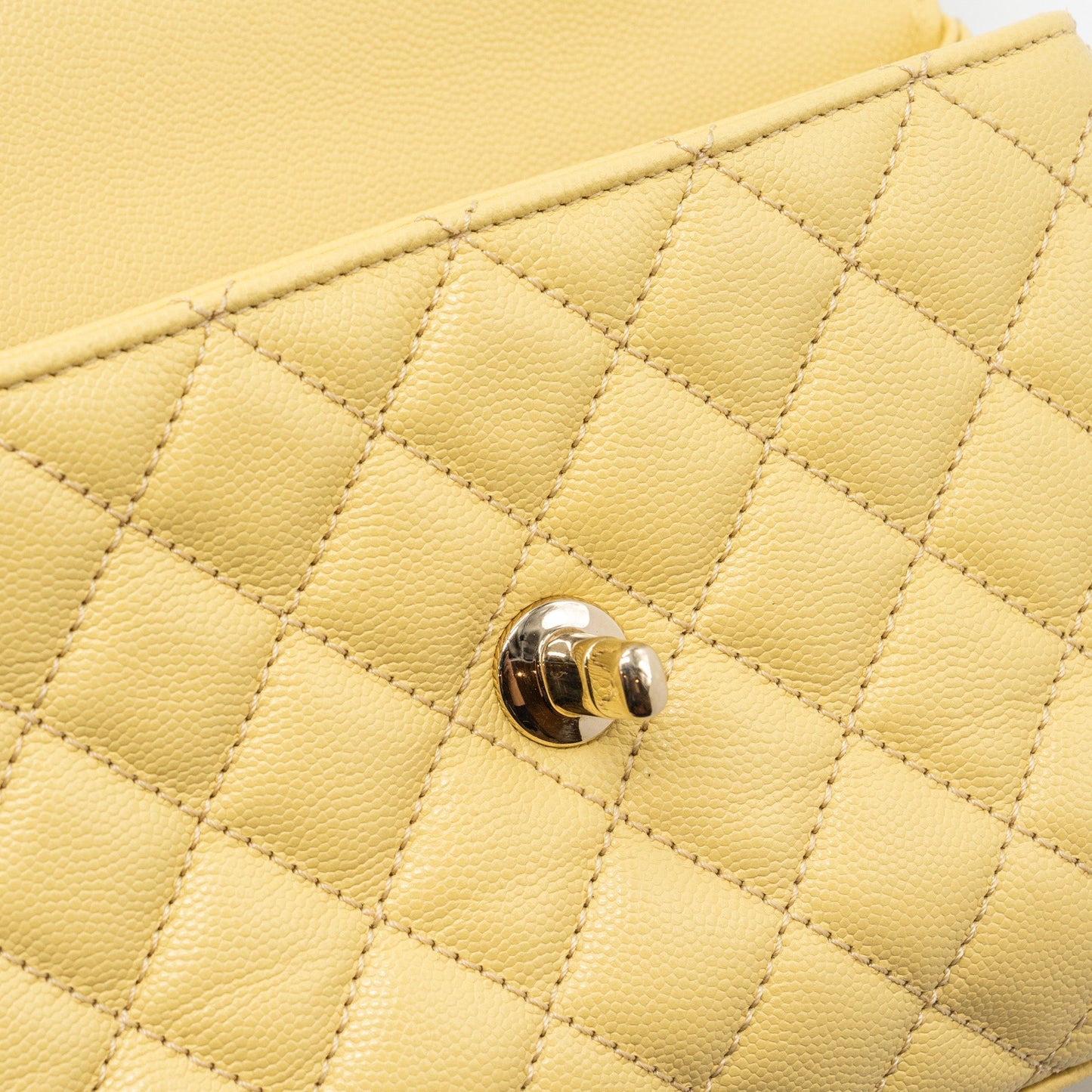 Chanel small coco handle caviar 22P light yellow L (microchip)