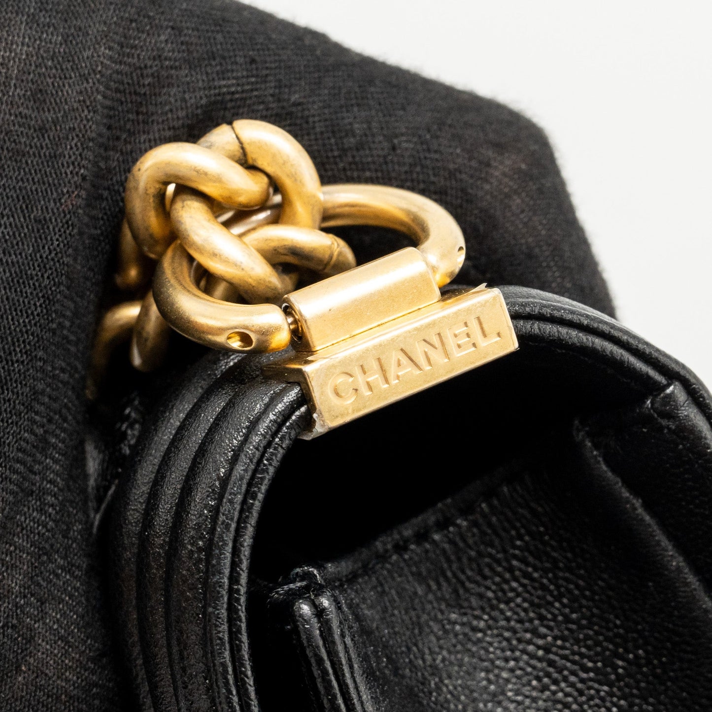 Chanel 22A Round Boy Messenger Bag Caviar Black  (Microchip)