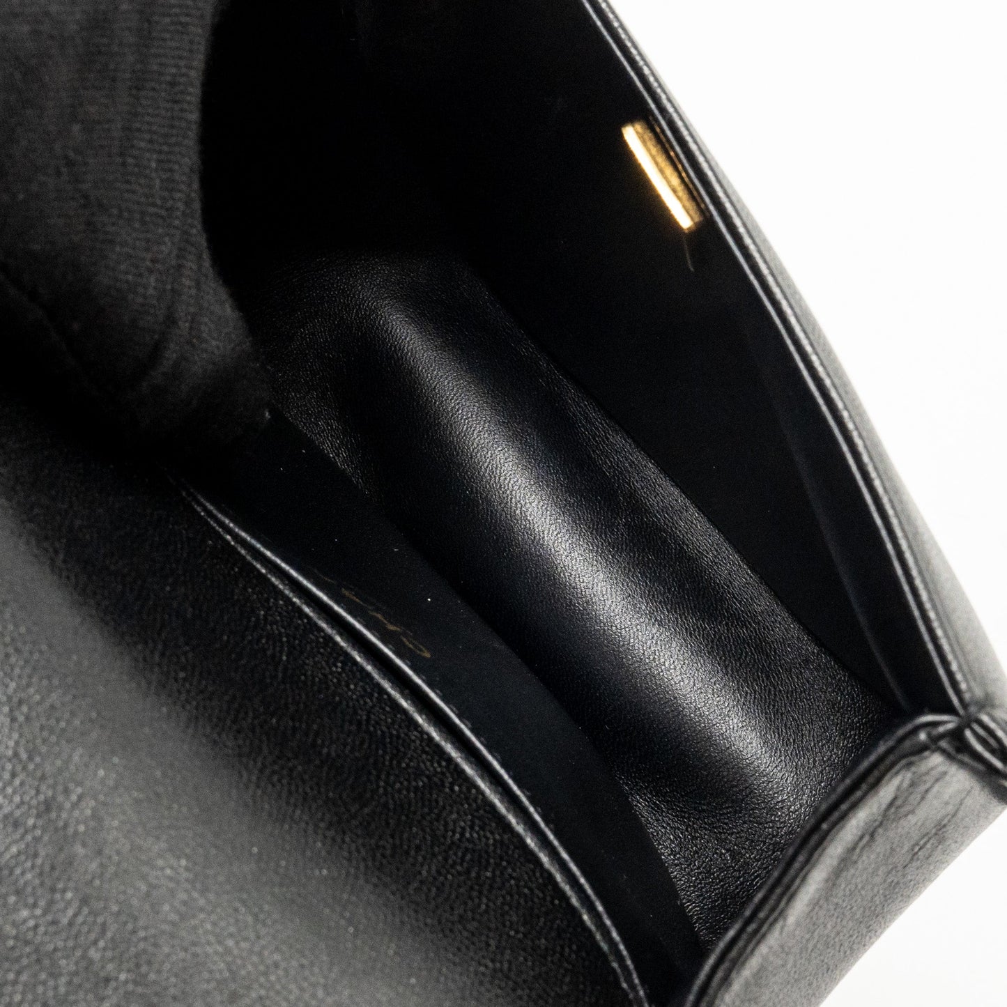 Chanel 22A Round Boy Messenger Bag Caviar Black  (Microchip)