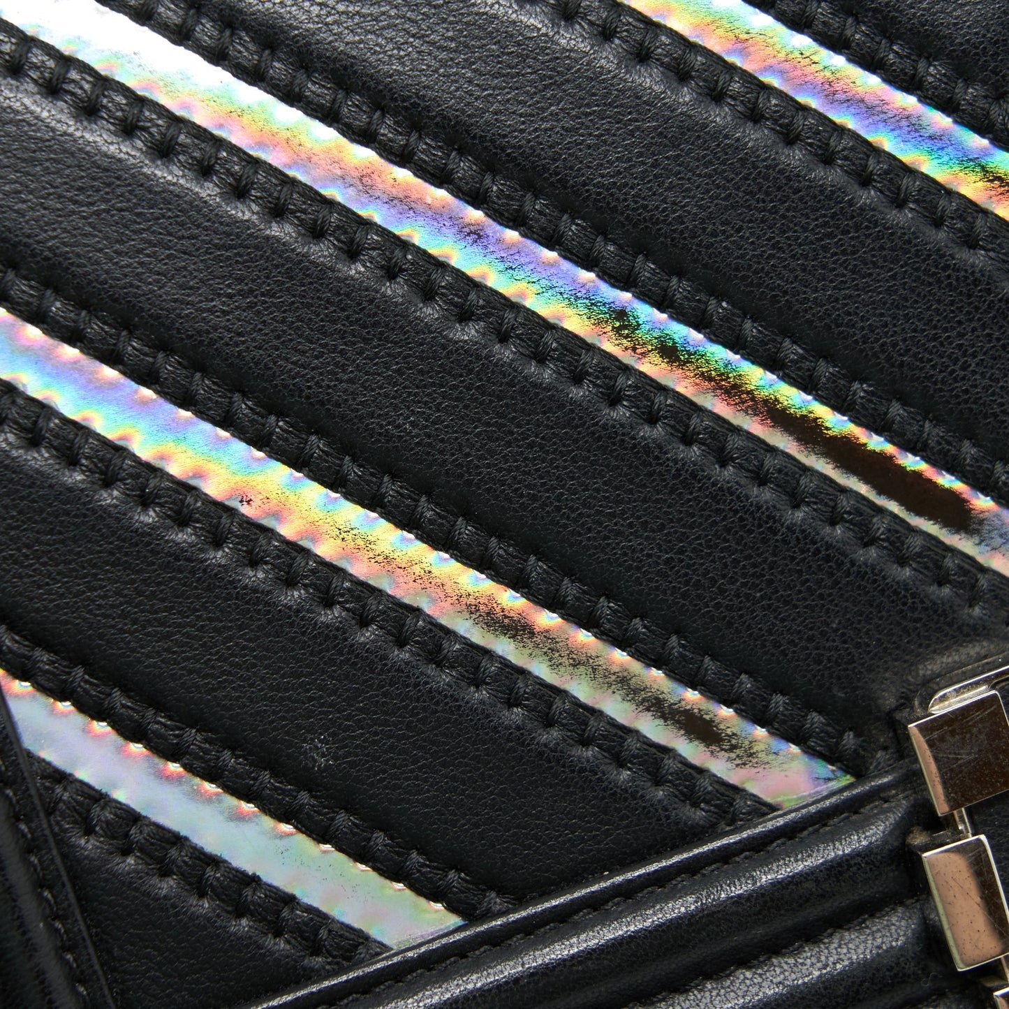 Chanel Medium Boy Chevron Lambskin Black/Silver