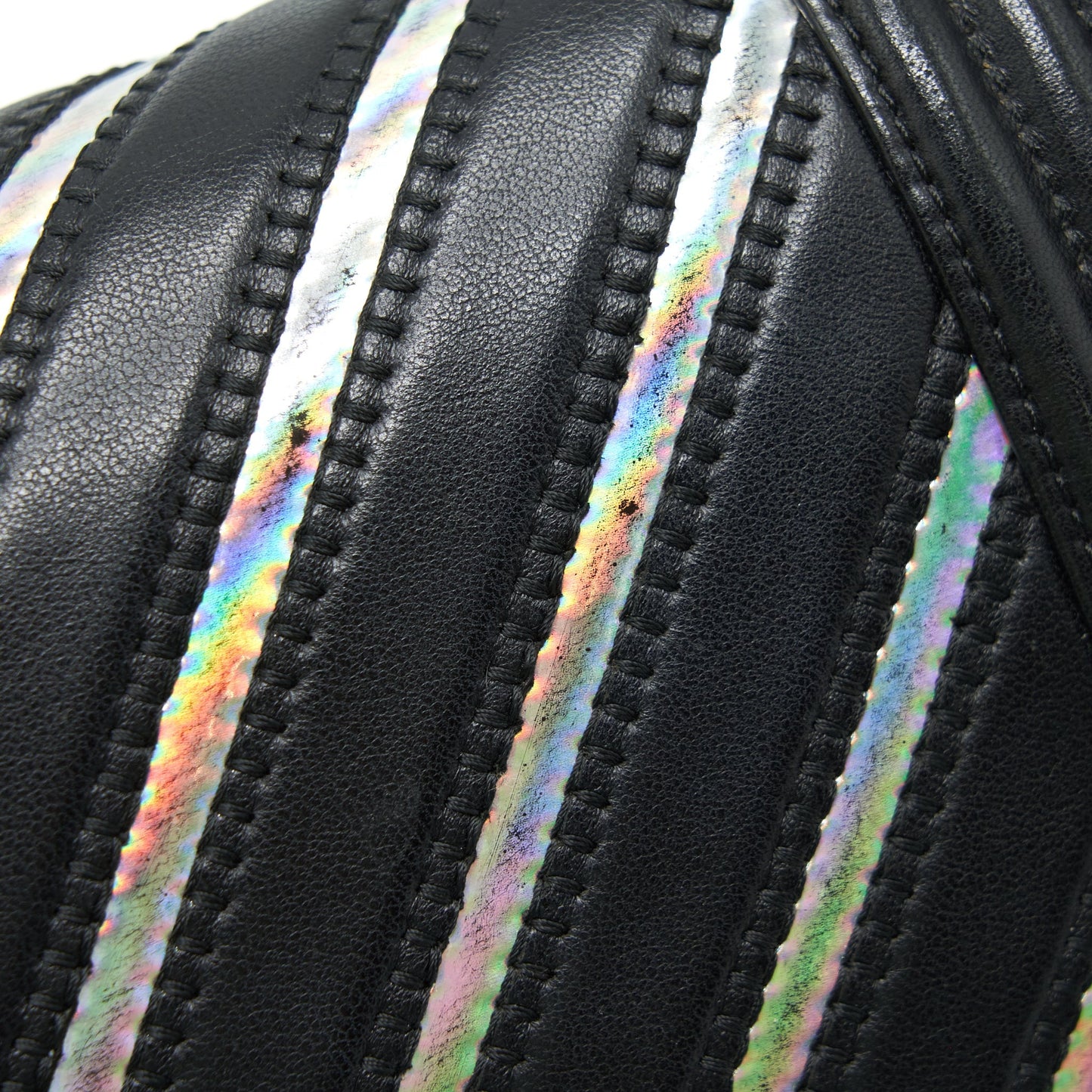 Chanel Medium Boy Chevron Lambskin Black/Silver