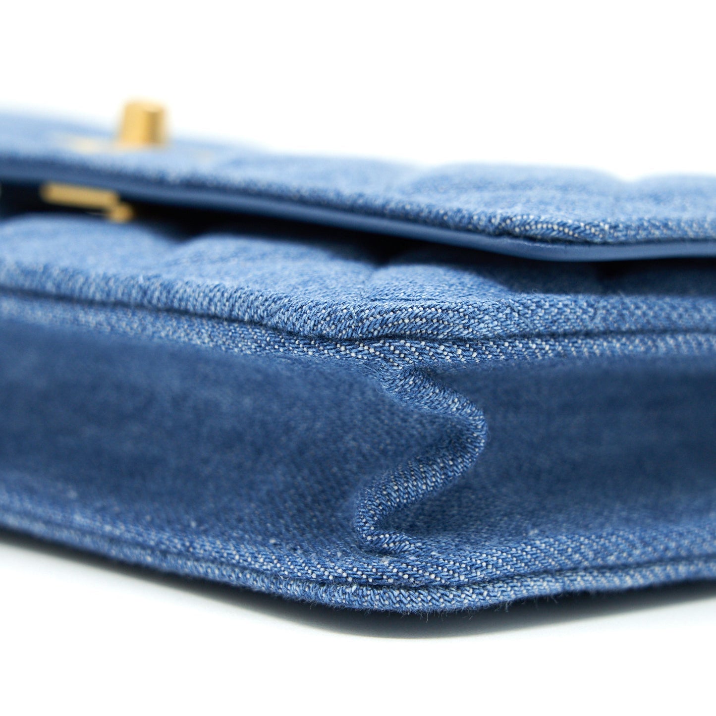 Chanel 22C Pearl Crush Wallet On Chain Denim