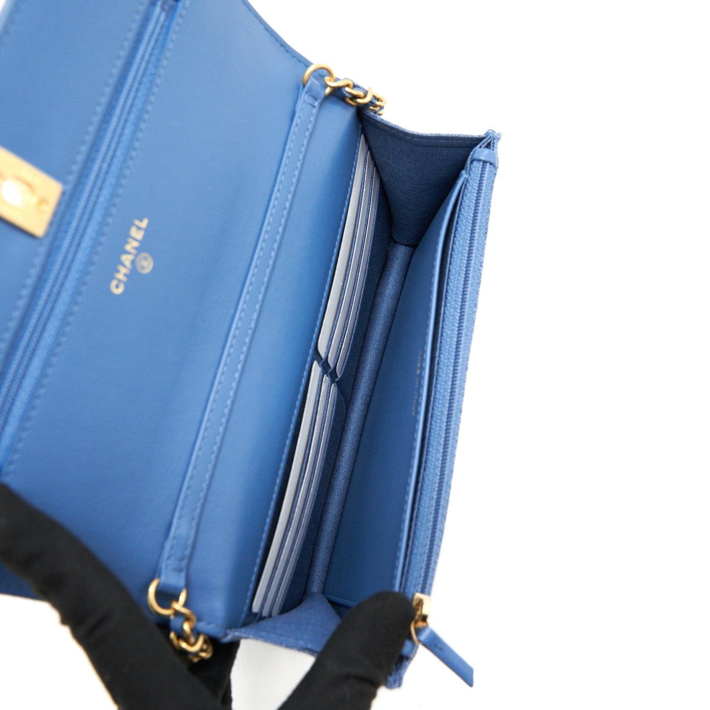 Chanel 22C Pearl Crush Wallet On Chain Denim