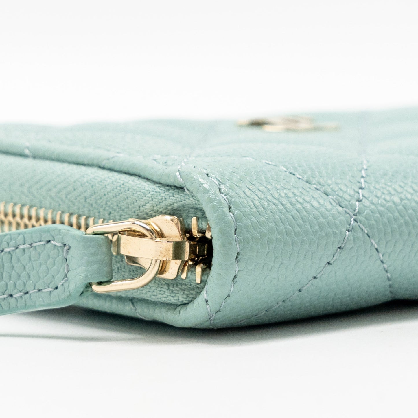 Chanel Zip Card Holder Caviar Light Green L