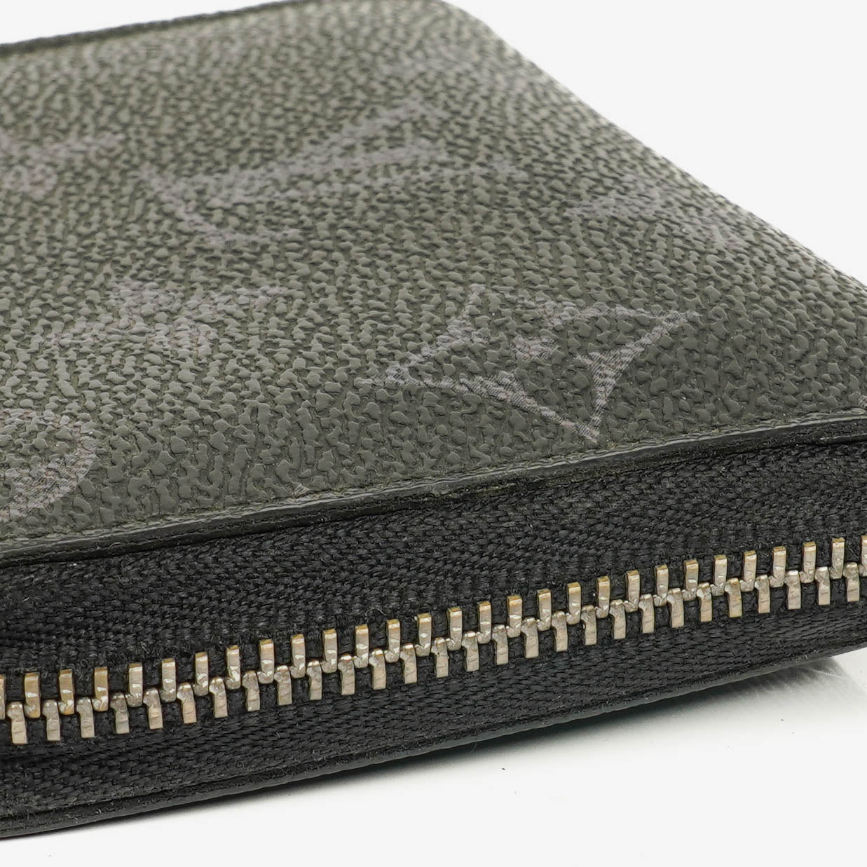 Louis Vuitton Monogram Eclipse Zippy Coin Purse