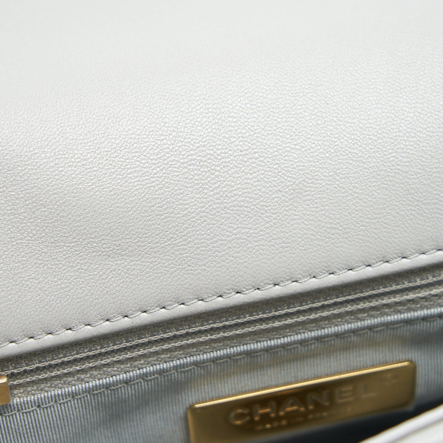 Chanel Small 19 Bag Lambskin Light Grey With Multicolour Hardware