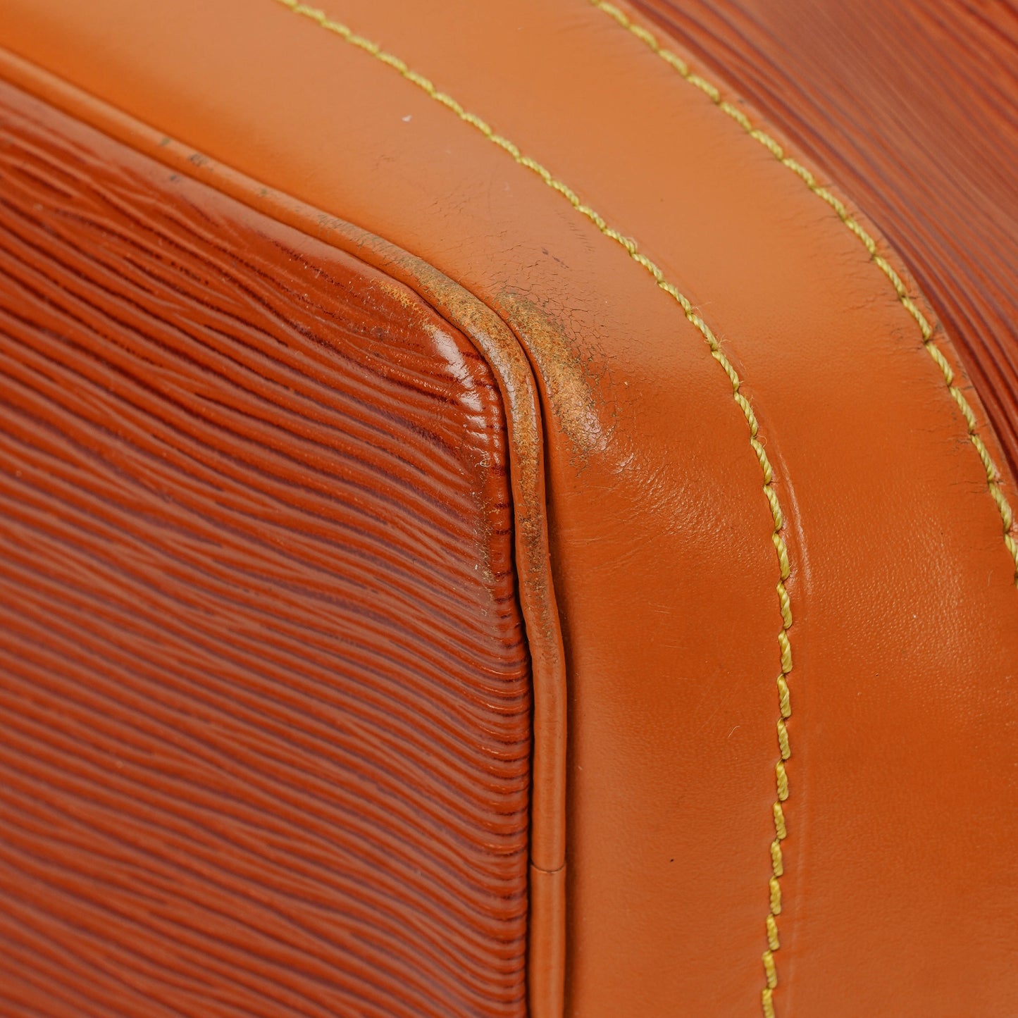 Louis Vuitton Noe Grande Bi - Colour EPI Leather Shoulder Bag