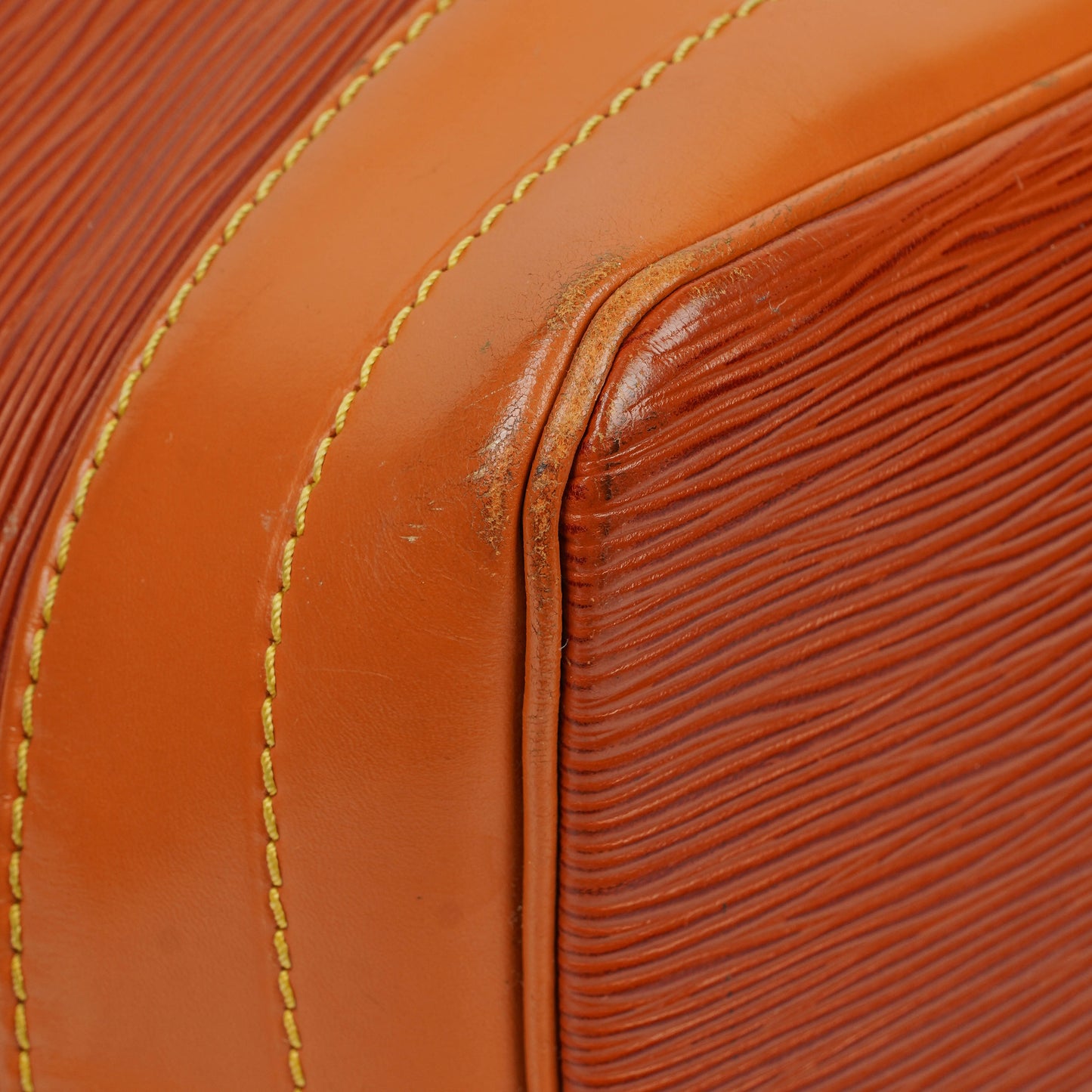 Louis Vuitton Noe Grande Bi - Colour EPI Leather Shoulder Bag