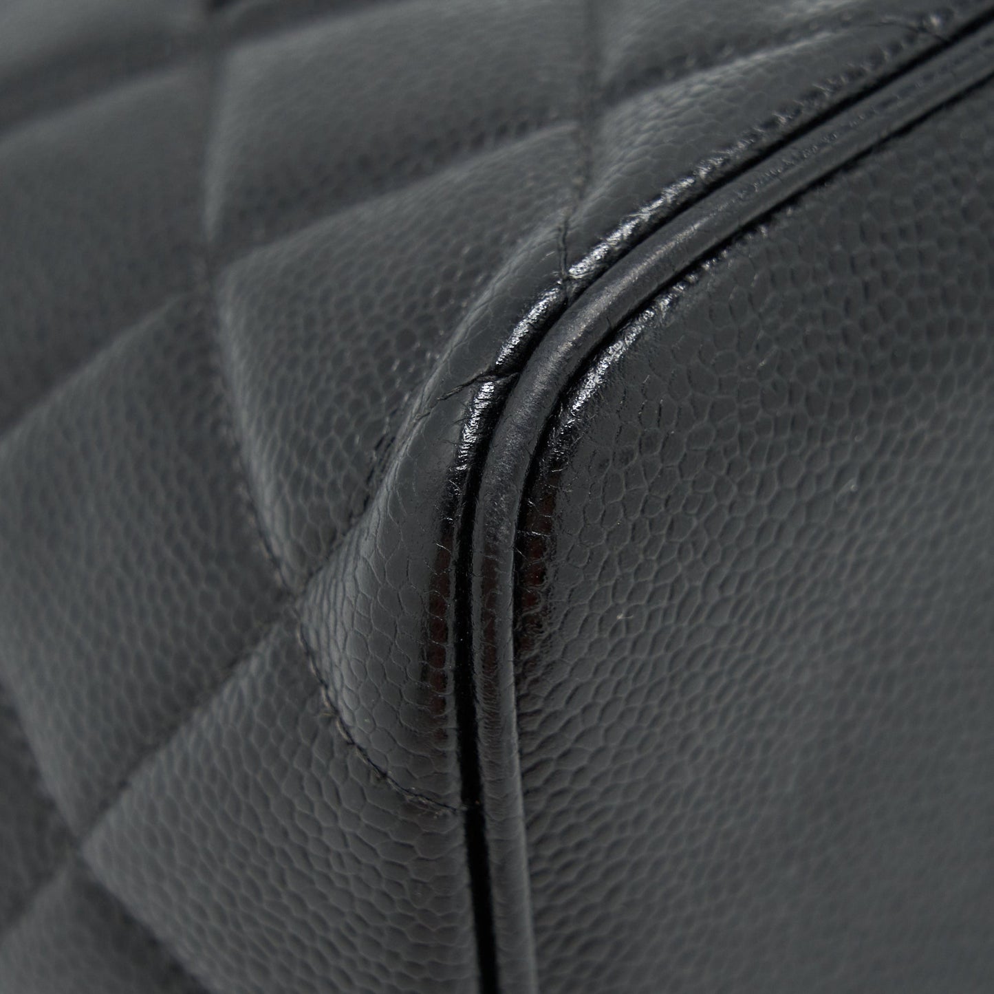 Chanel Vintag Medallion Tote Bag Caviar Black