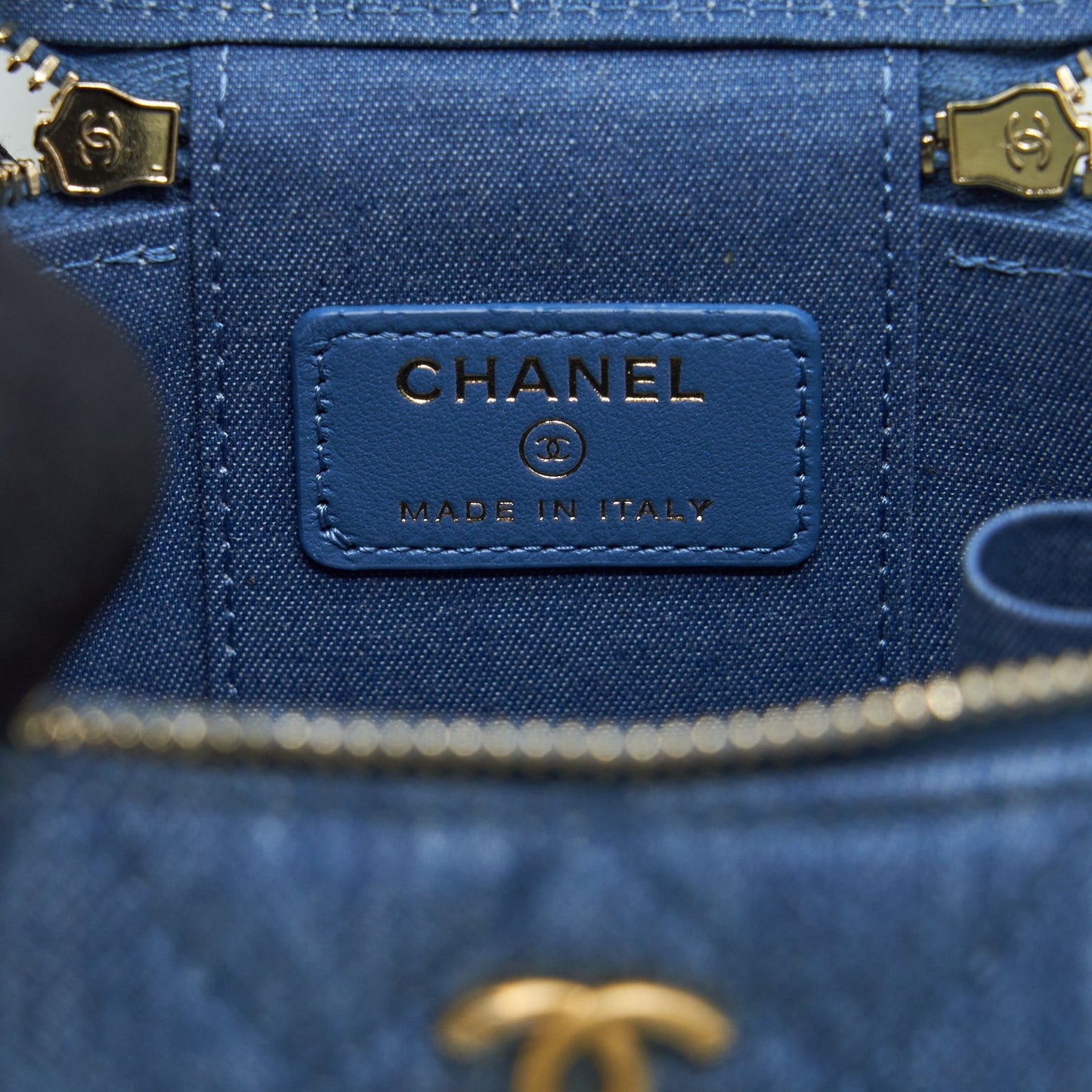 Chanel 22C Pearl Crush Mini Vanity With Chain Denim Blue