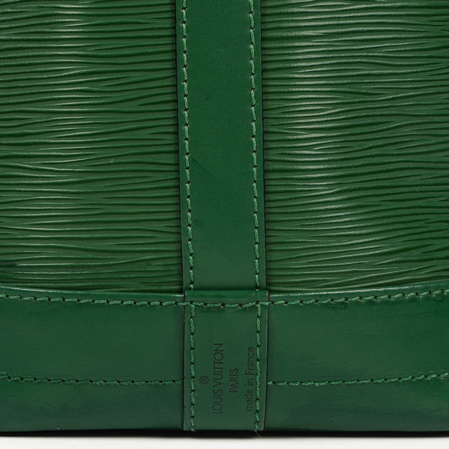 Louis Vuitton Noe Grande GM Green EPI Leather Shoulder Bag