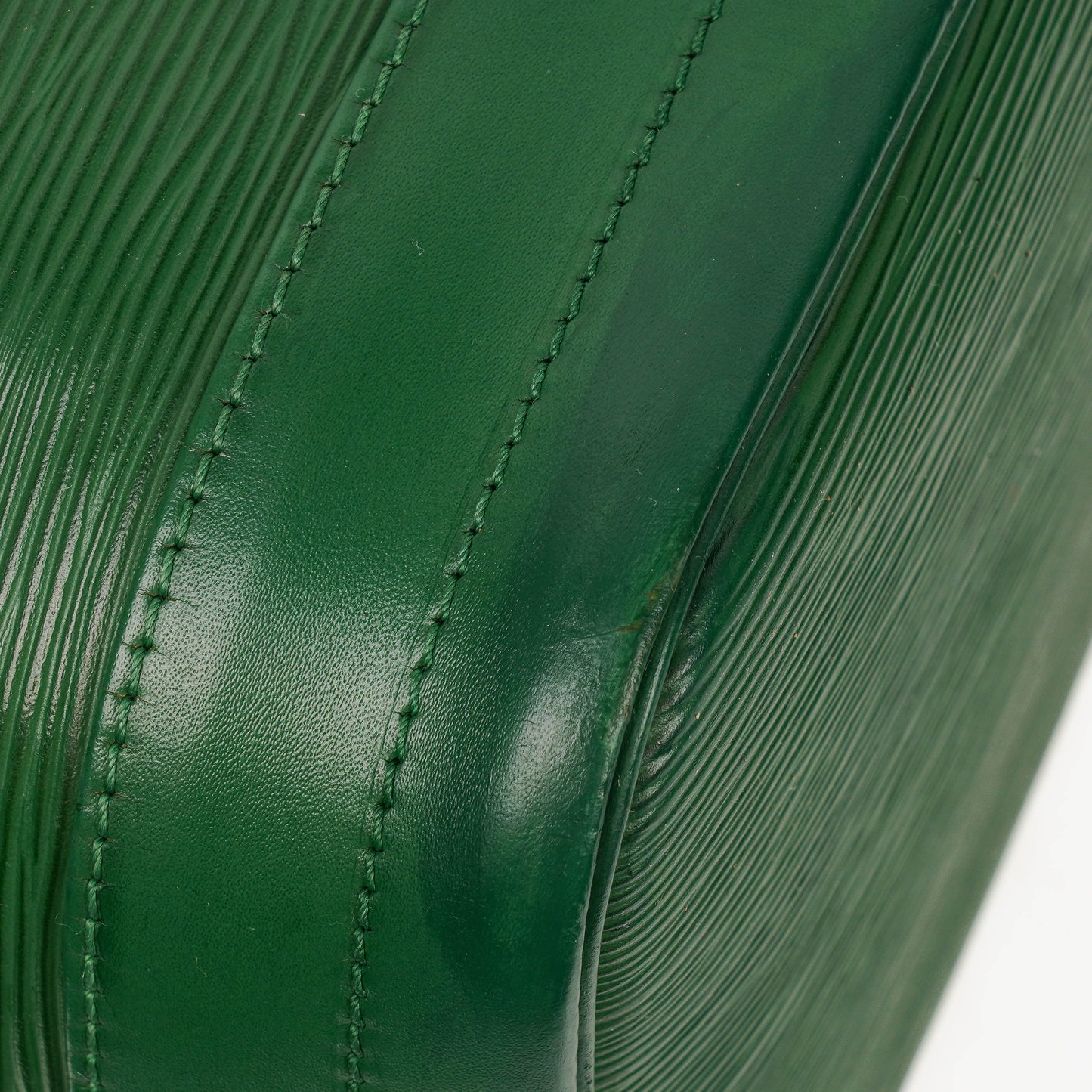 Louis Vuitton Noe Grande GM Green EPI Leather Shoulder Bag