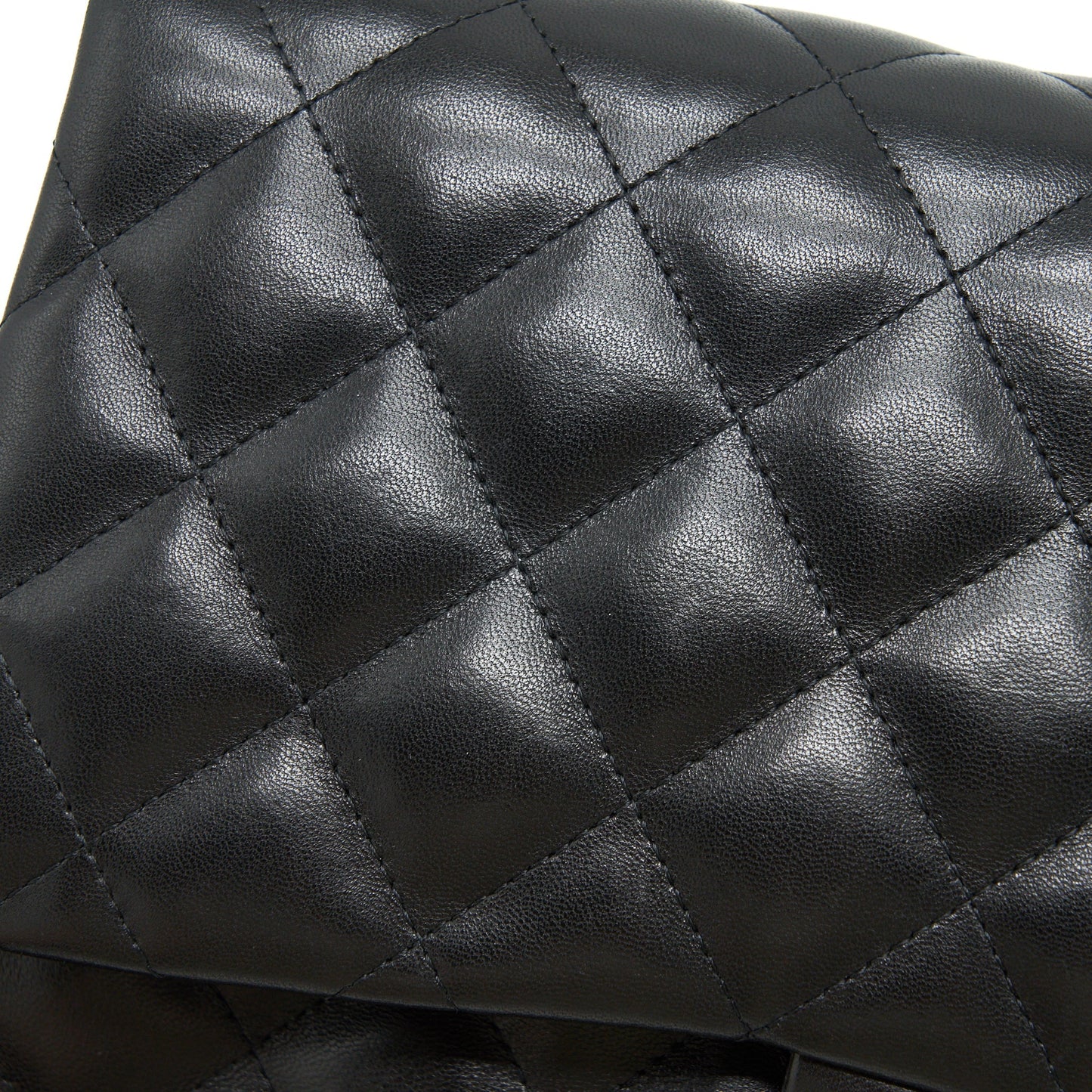 Chanel Classic jumbo Double flap Bag Lambskin Black