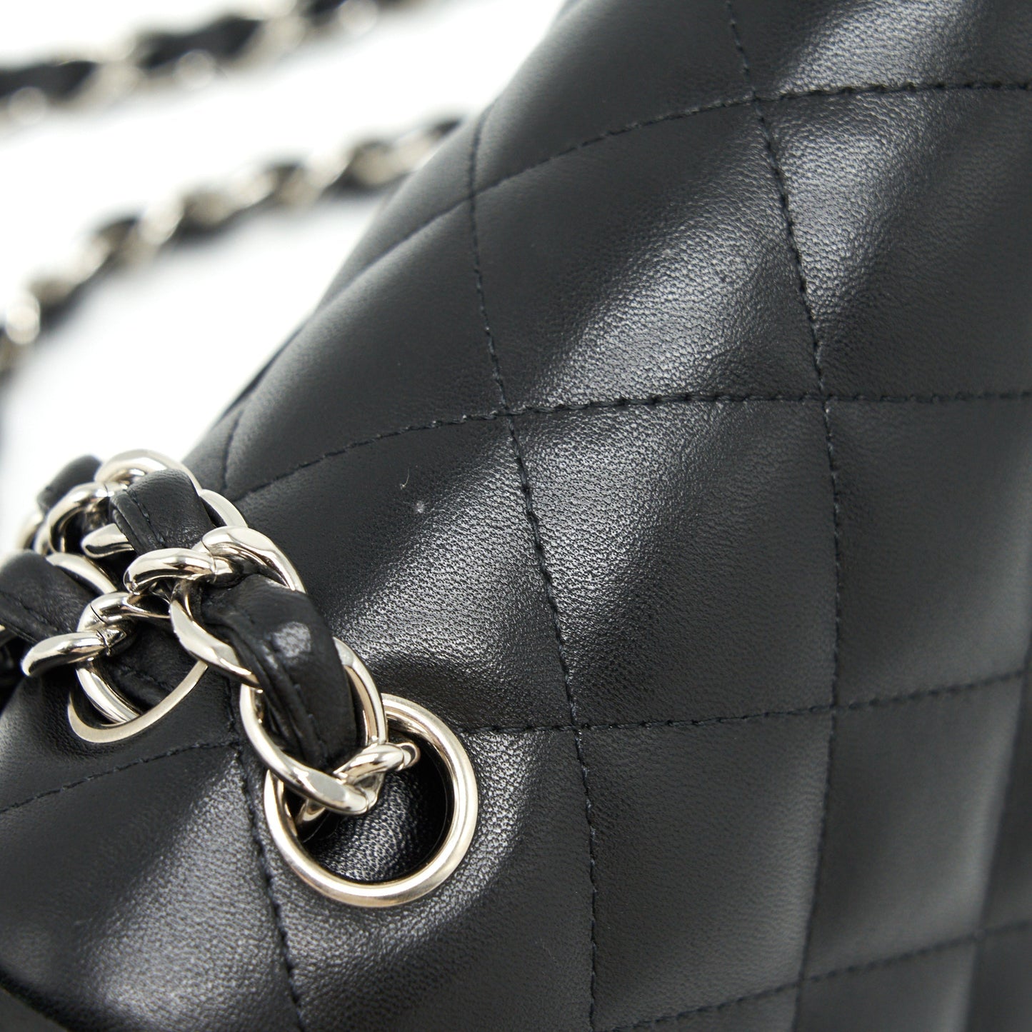 Chanel Classic jumbo Double flap Bag Lambskin Black