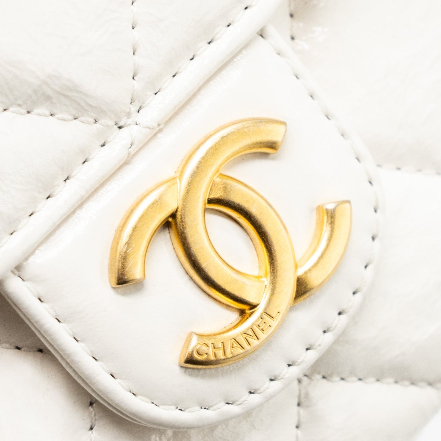 Chanel 23b Small Hobo Bag Shiny Calfskin White Brushed (Microchip)