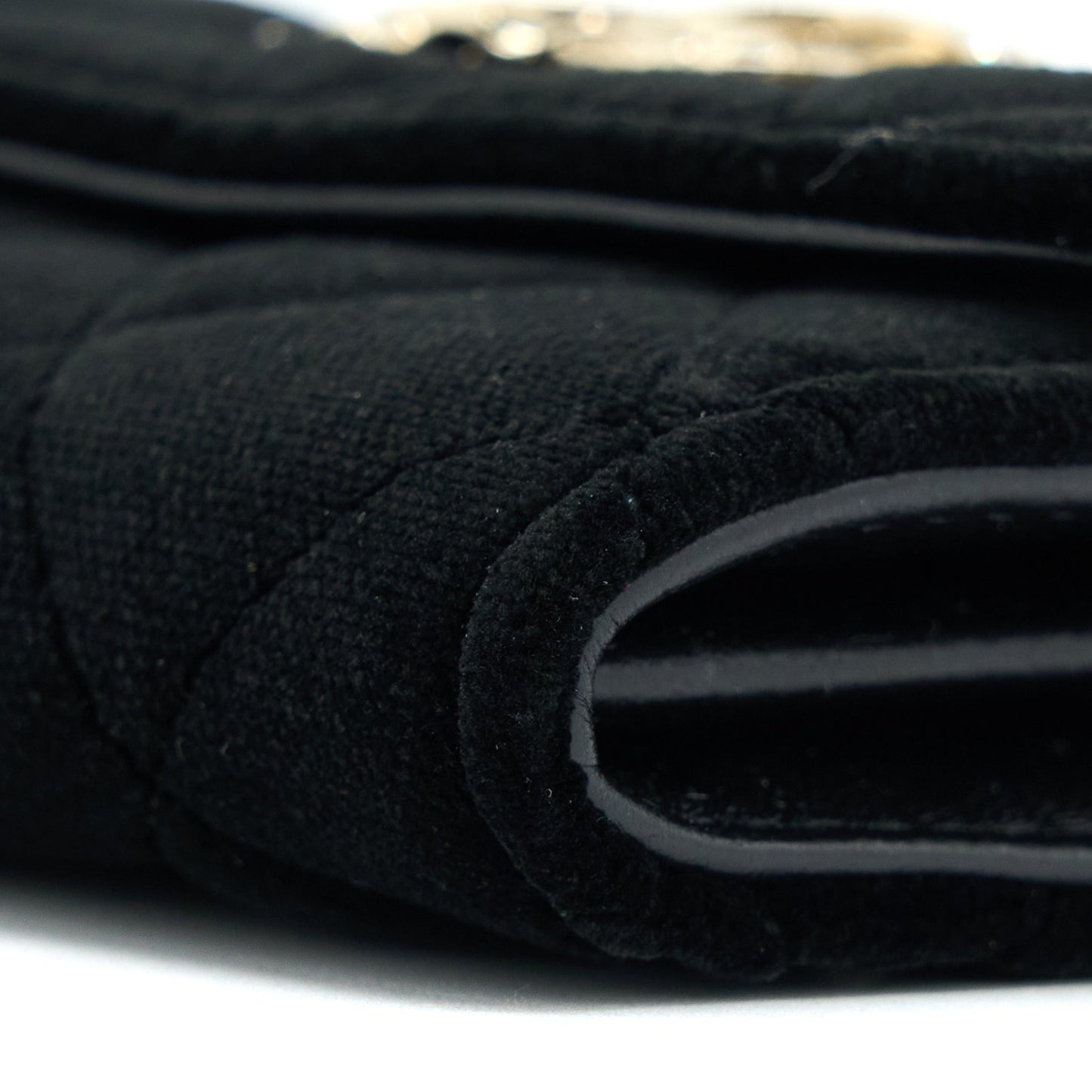 Chanel 21A Flap Card Holder Velvet Black L