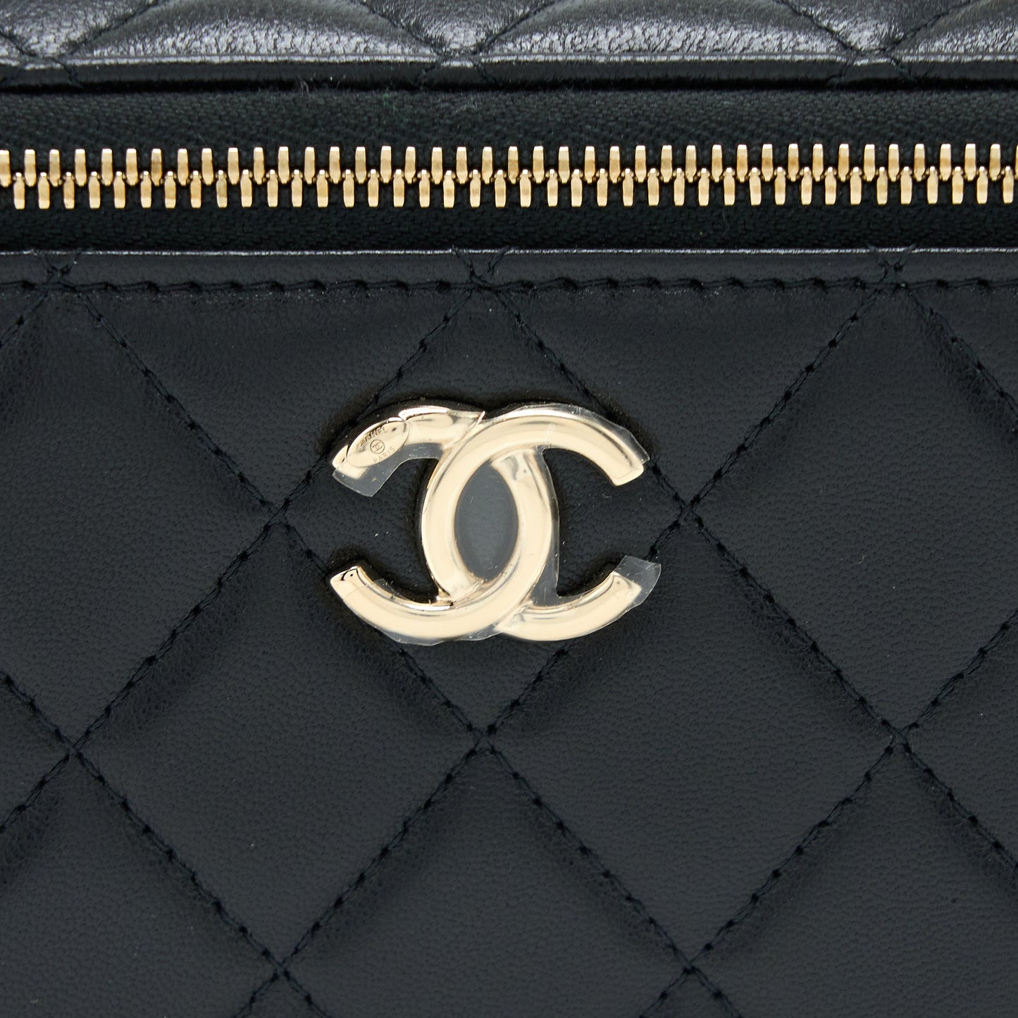 Chanel 22A Top Handle Long Vanity Case Lambskin Black L