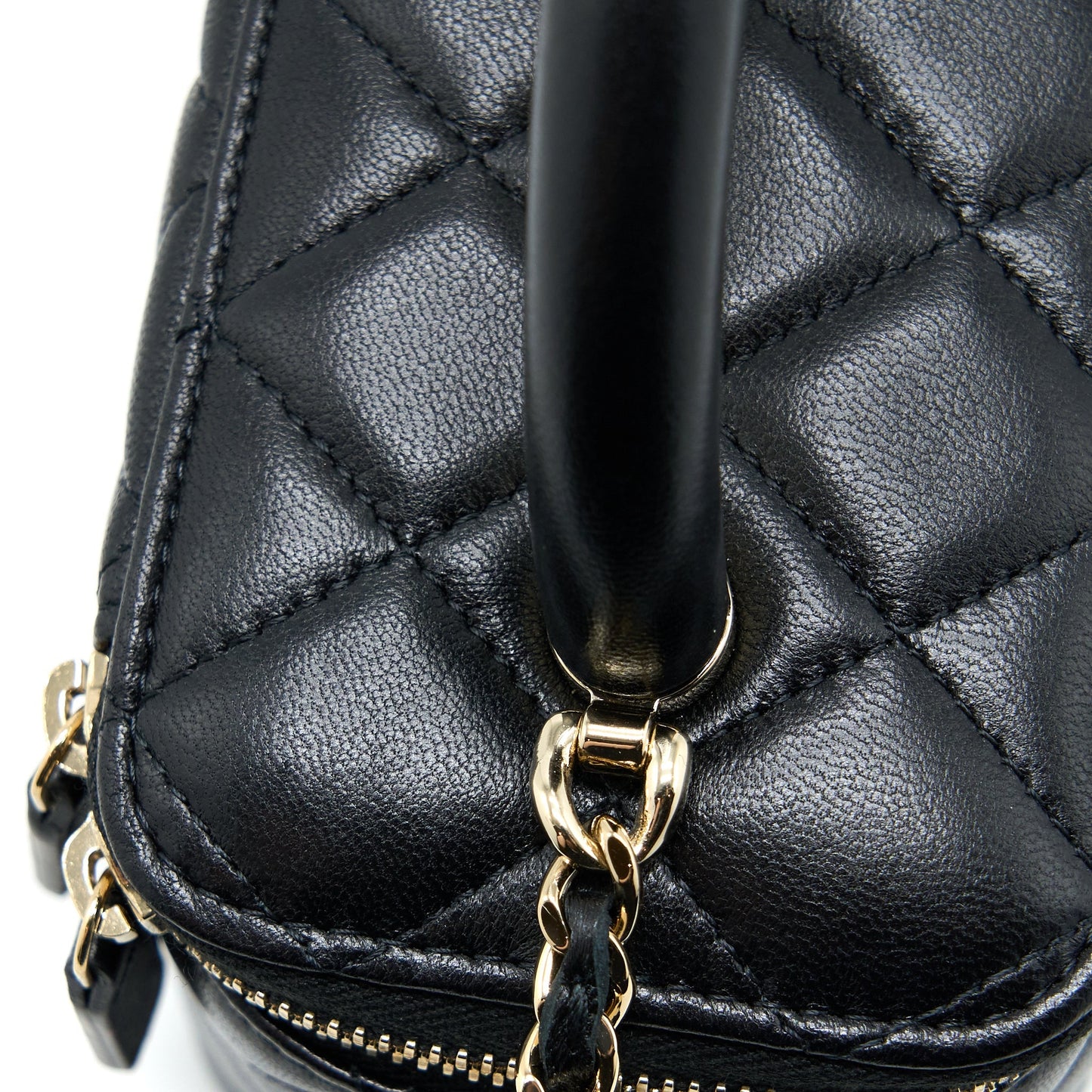 Chanel 22A Top Handle Long Vanity Case Lambskin Black L