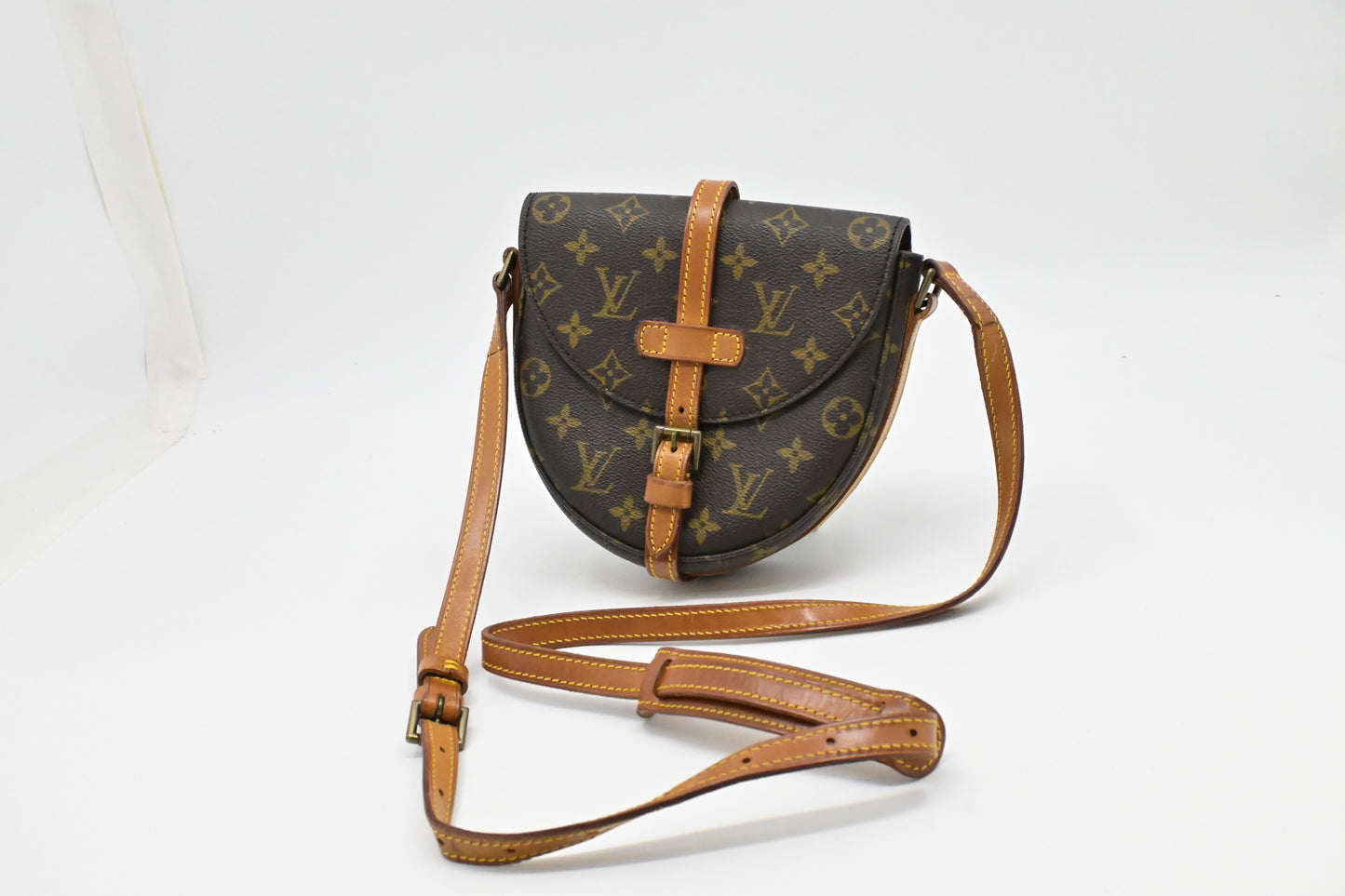 Louis Vuitton Chantilly PM in Monogram Canvas