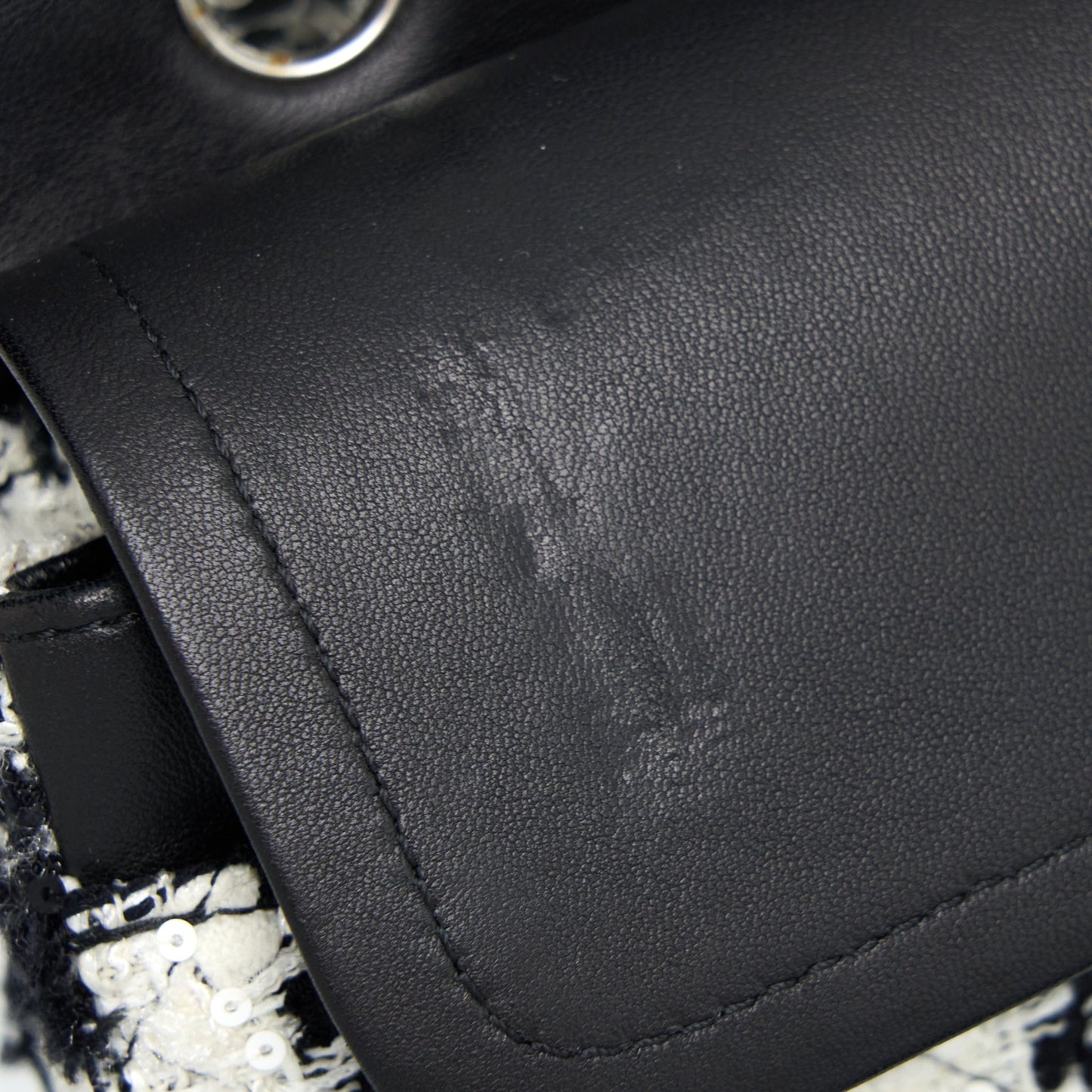 Chanel Classic Double Flap Bag Tweed Black/White