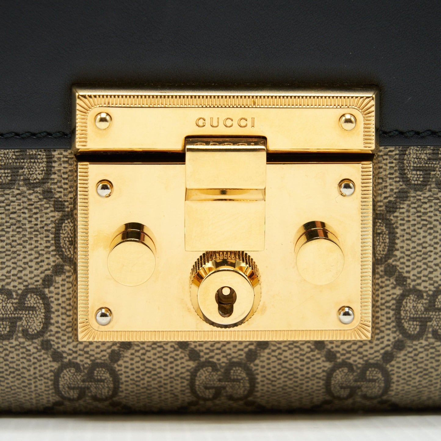 Gucci Small Padlock Shoulder Bag GG Supreme Canvas / Black