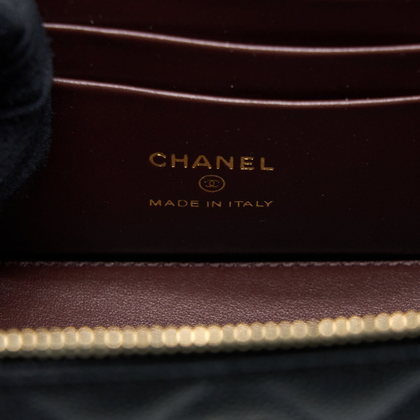 Chanel 23C Long Vanity With Chain Caviar Black L