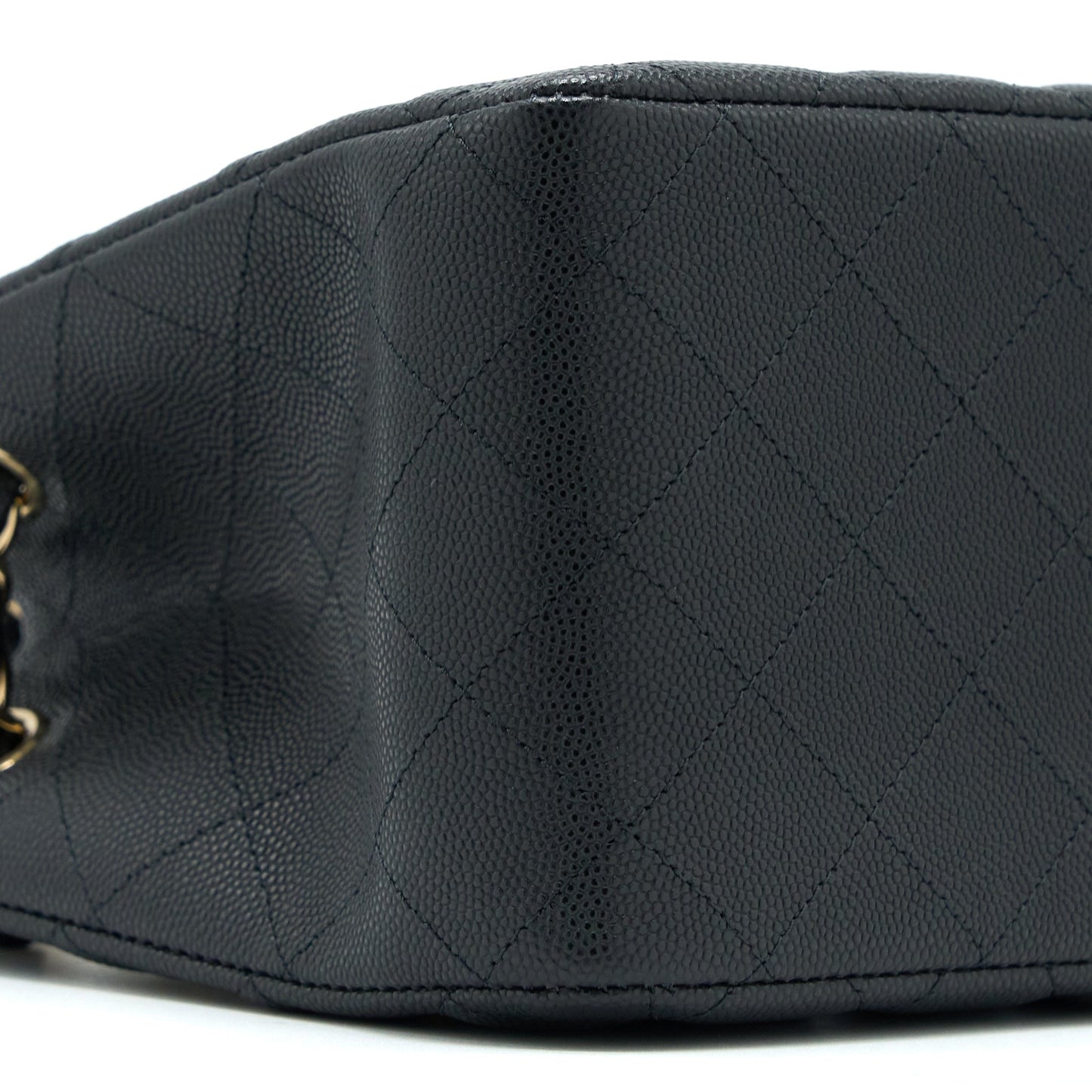 Chanel 22S Mini Bucket Bag Caviar Black L (Microchip)