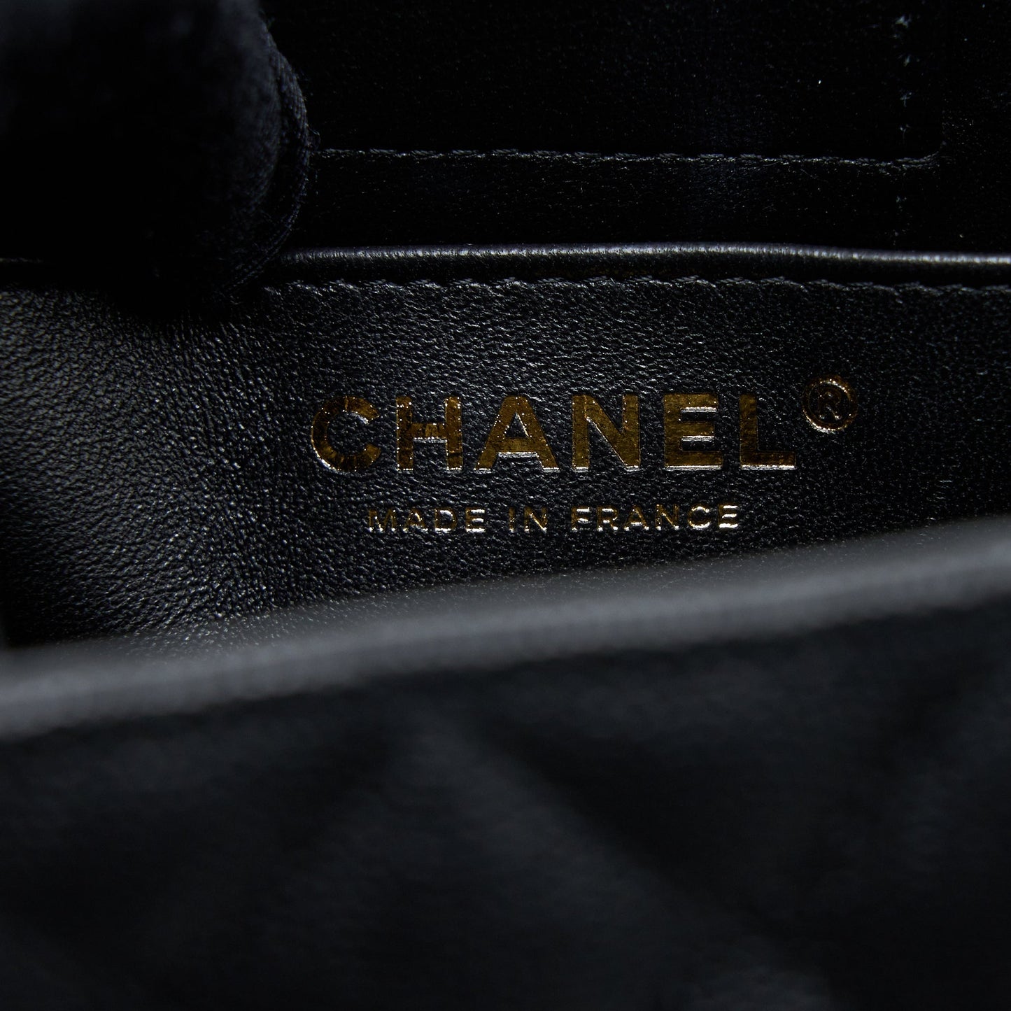 Chanel 22S Mini Bucket Bag Caviar Black L (Microchip)