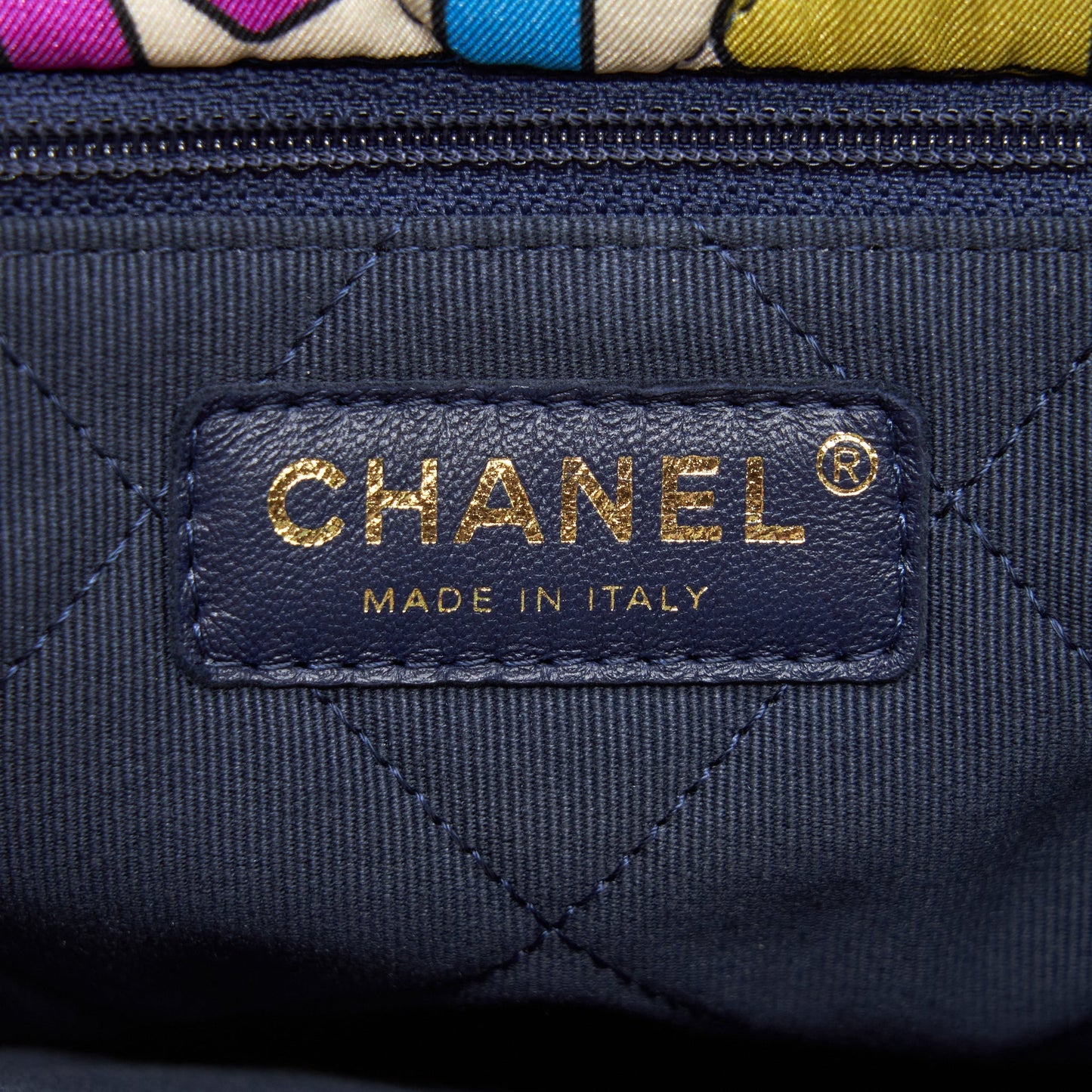 Chanel 21K Printed Barricades Quilted Logo Shopping Tote Bag Multicolour L