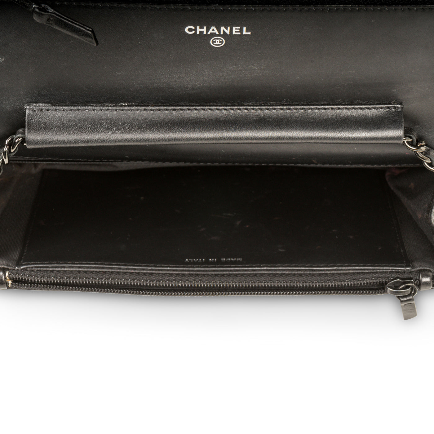 Chanel Wallet on Chain