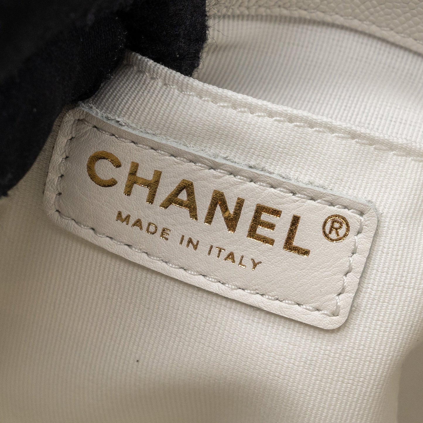 Chanel 23k Triple Pocket Mini Backpack Caviar White L(Microchip)