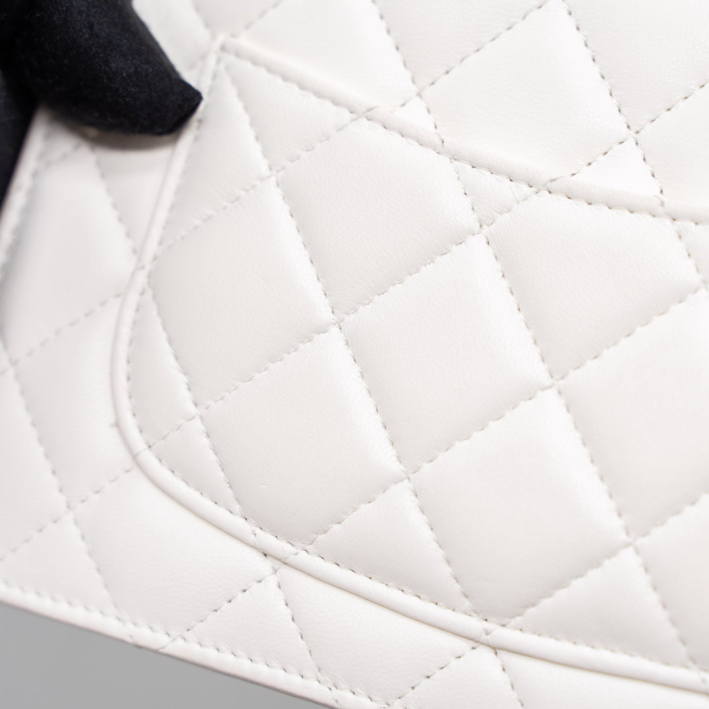 Chanel Pearl Crush Wallet on Chain Lambskin White Brushed  (Microchip)