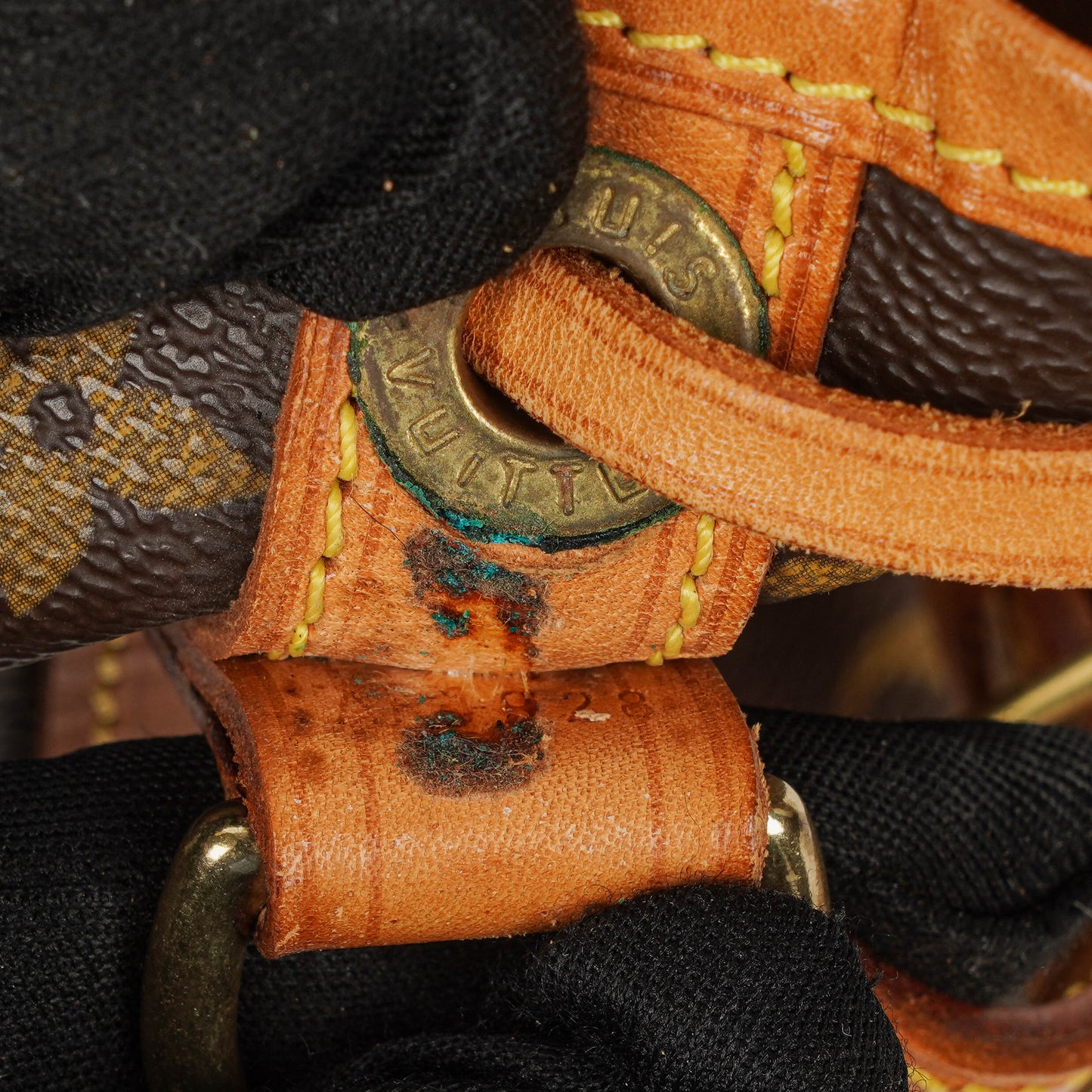 Louis Vuitton Noe Grande GM Monogram Canvas Shoulder Bag