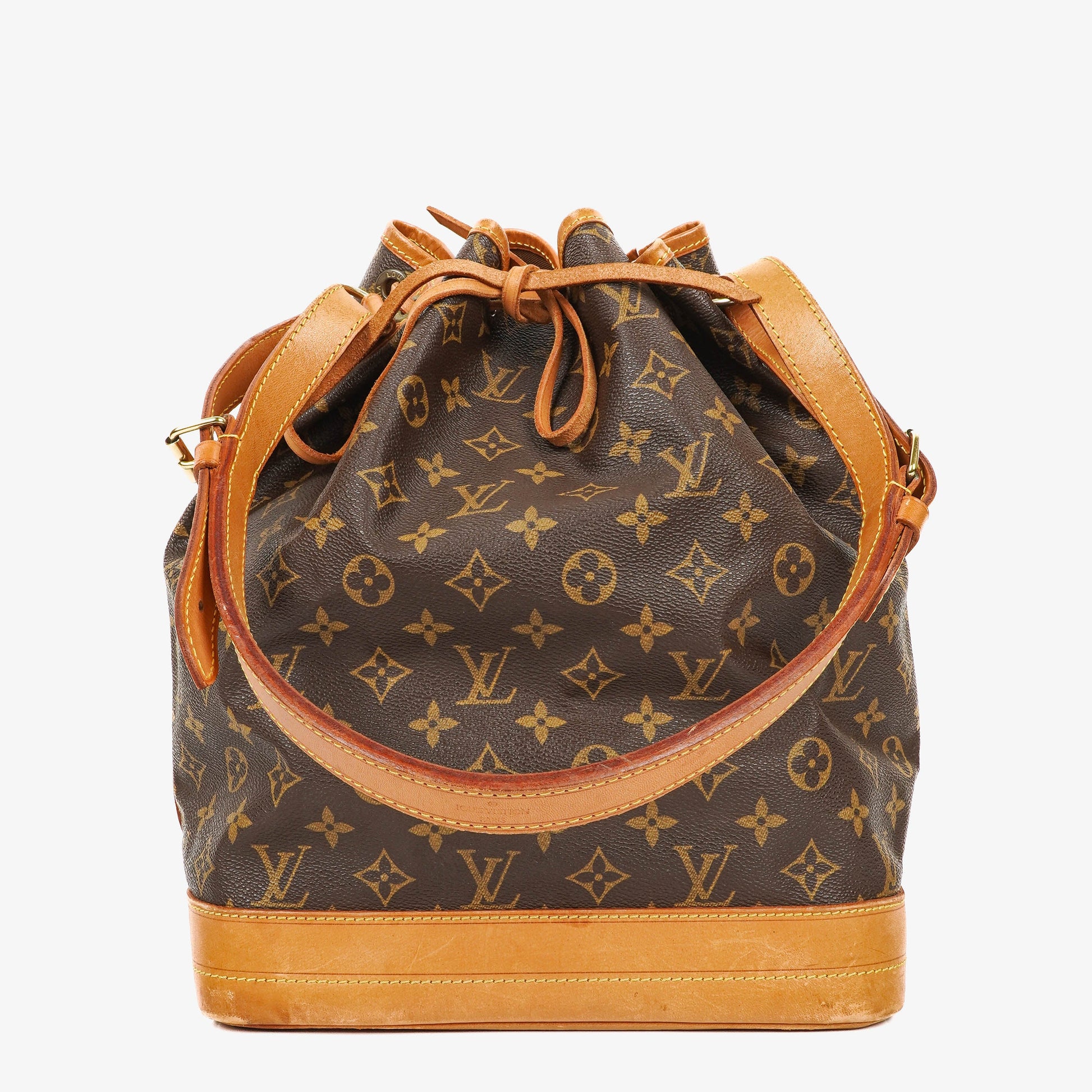 Louis Vuitton Noe Grande GM Monogram Canvas Shoulder Bag